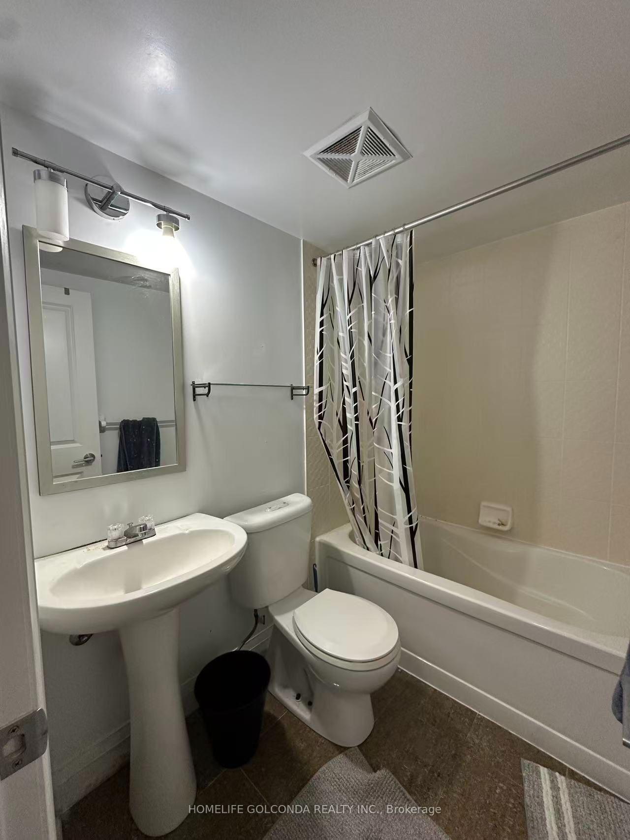 Photo 3 of Unit 132, 322 John Street, Markham, Aileen-Willowbrook — HOMEH