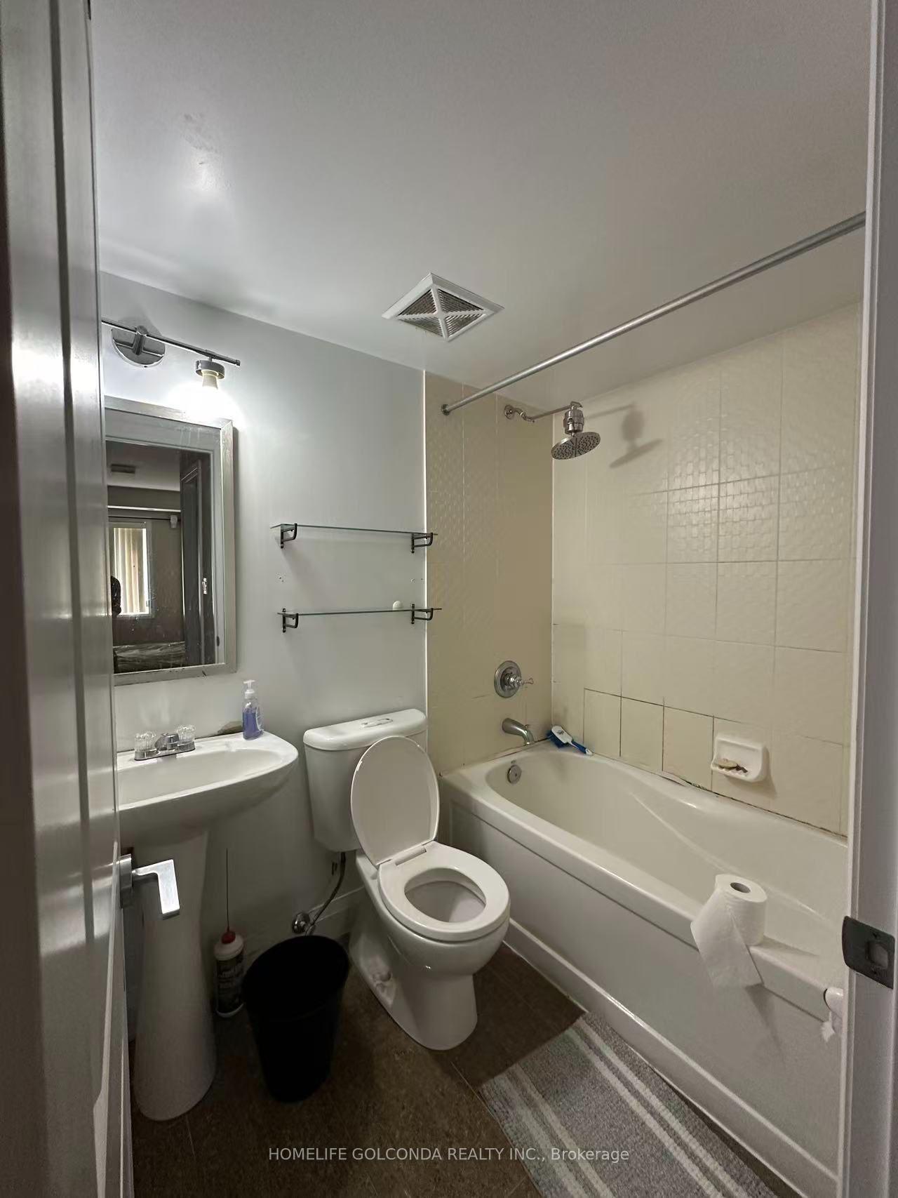 Photo 8 of Unit 132, 322 John Street, Markham, Aileen-Willowbrook — HOMEH