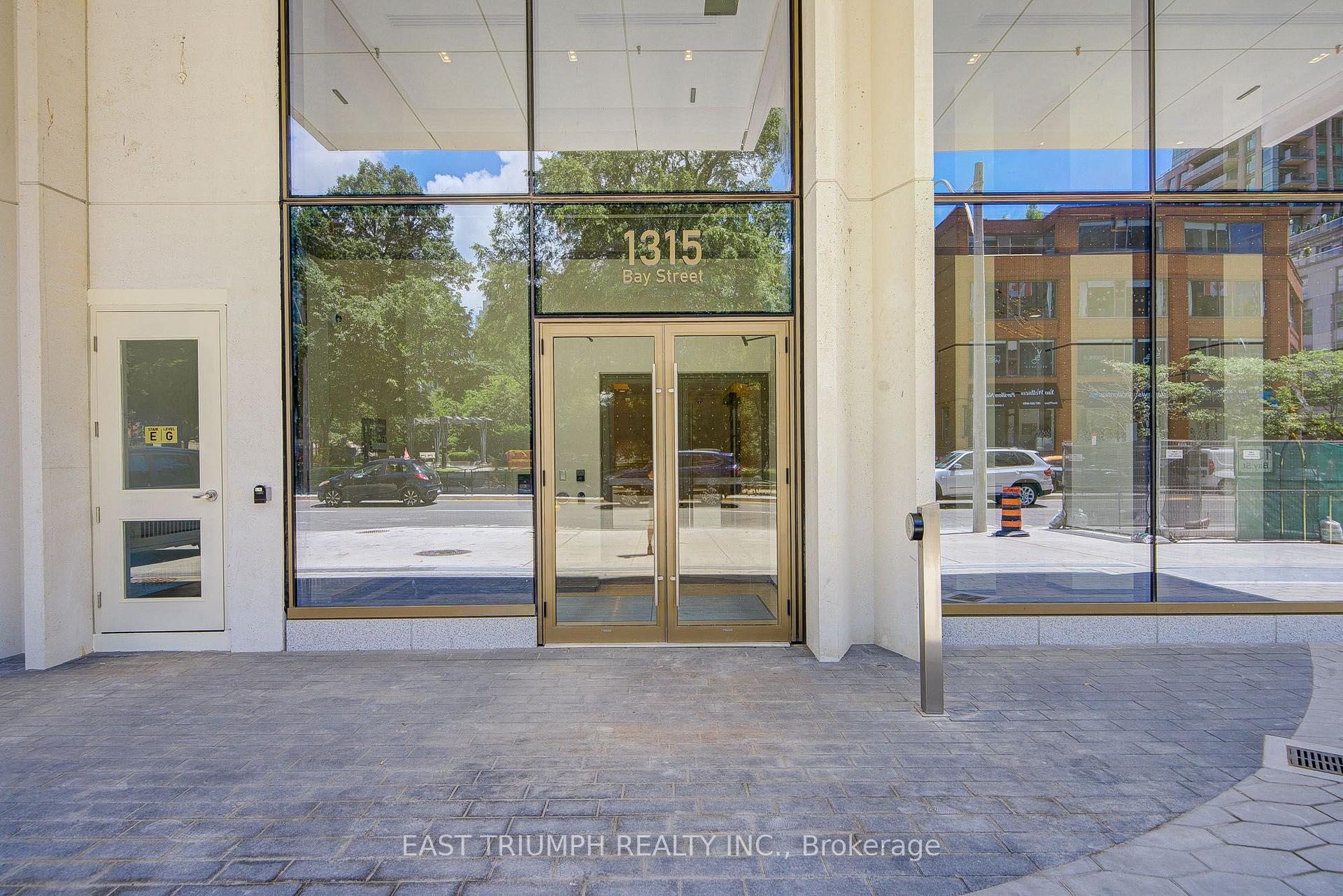 Photo 5 of Unit 1903, 1315 Bay Street, Toronto, The Annex — HOMEH