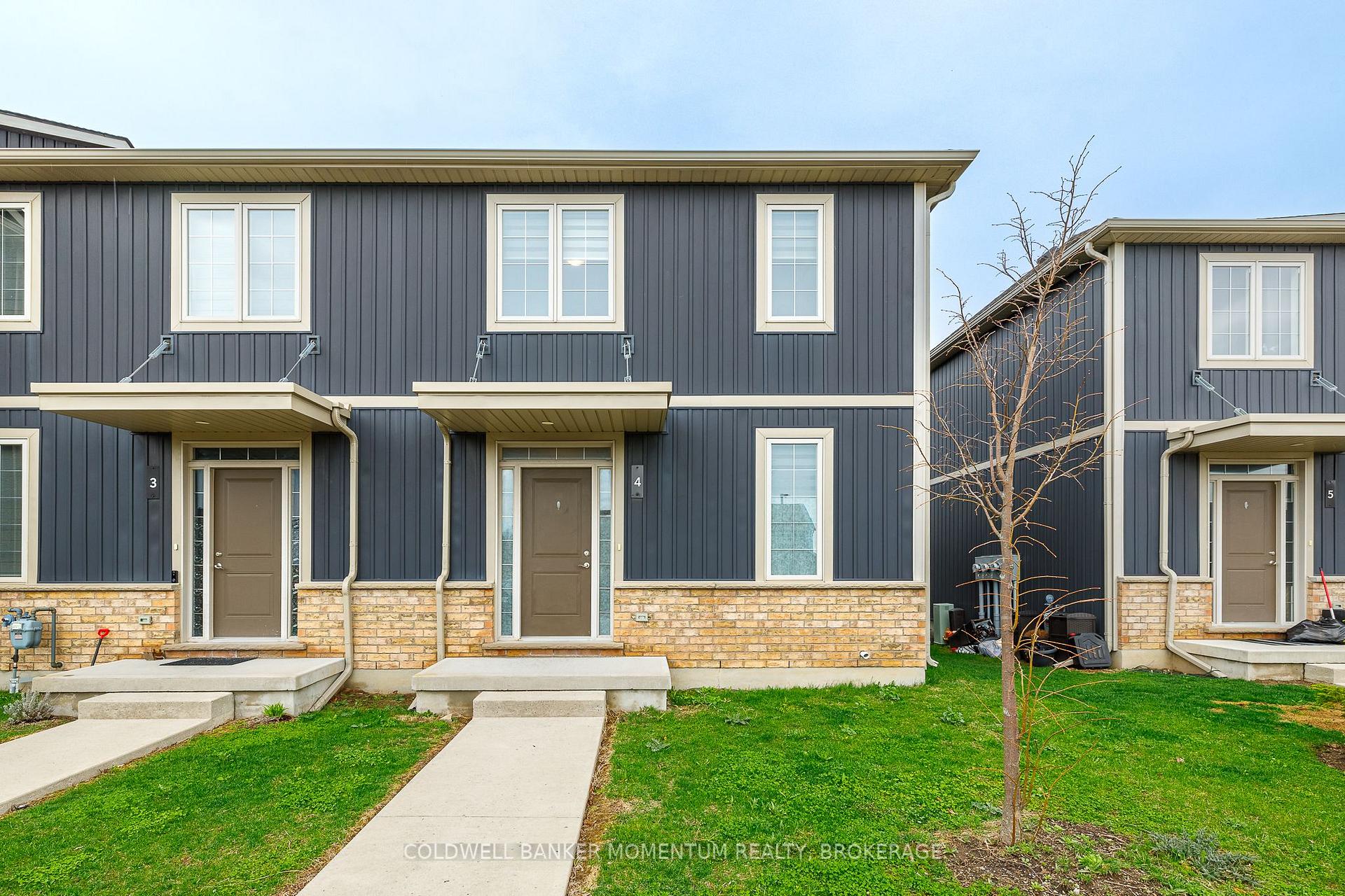 Photo 3 of Unit 4, 18 Corbin Street, St. Catharines, Oakdale — HOMEH