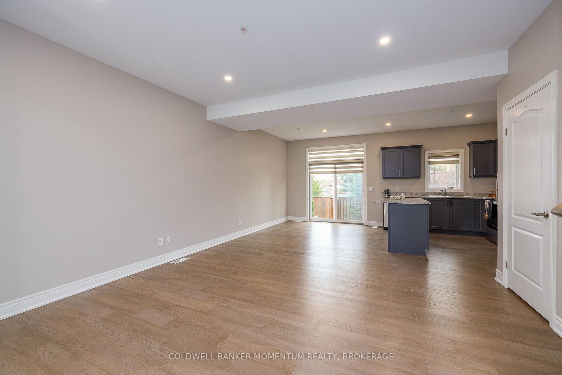 Photo 8 of Unit 4, 18 Corbin Street, St. Catharines, Oakdale — HOMEH