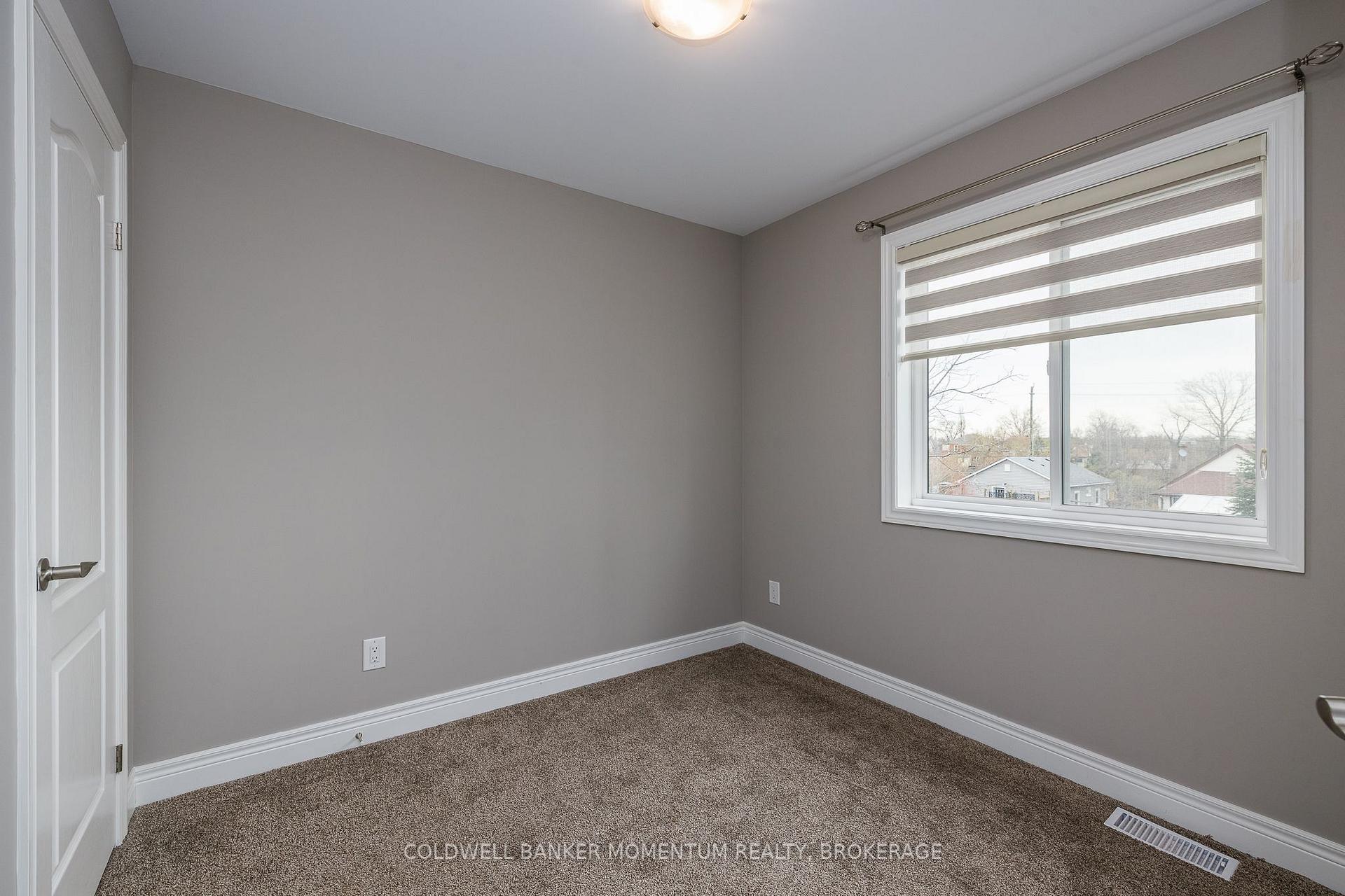 Photo 21 of Unit 4, 18 Corbin Street, St. Catharines, Oakdale — HOMEH