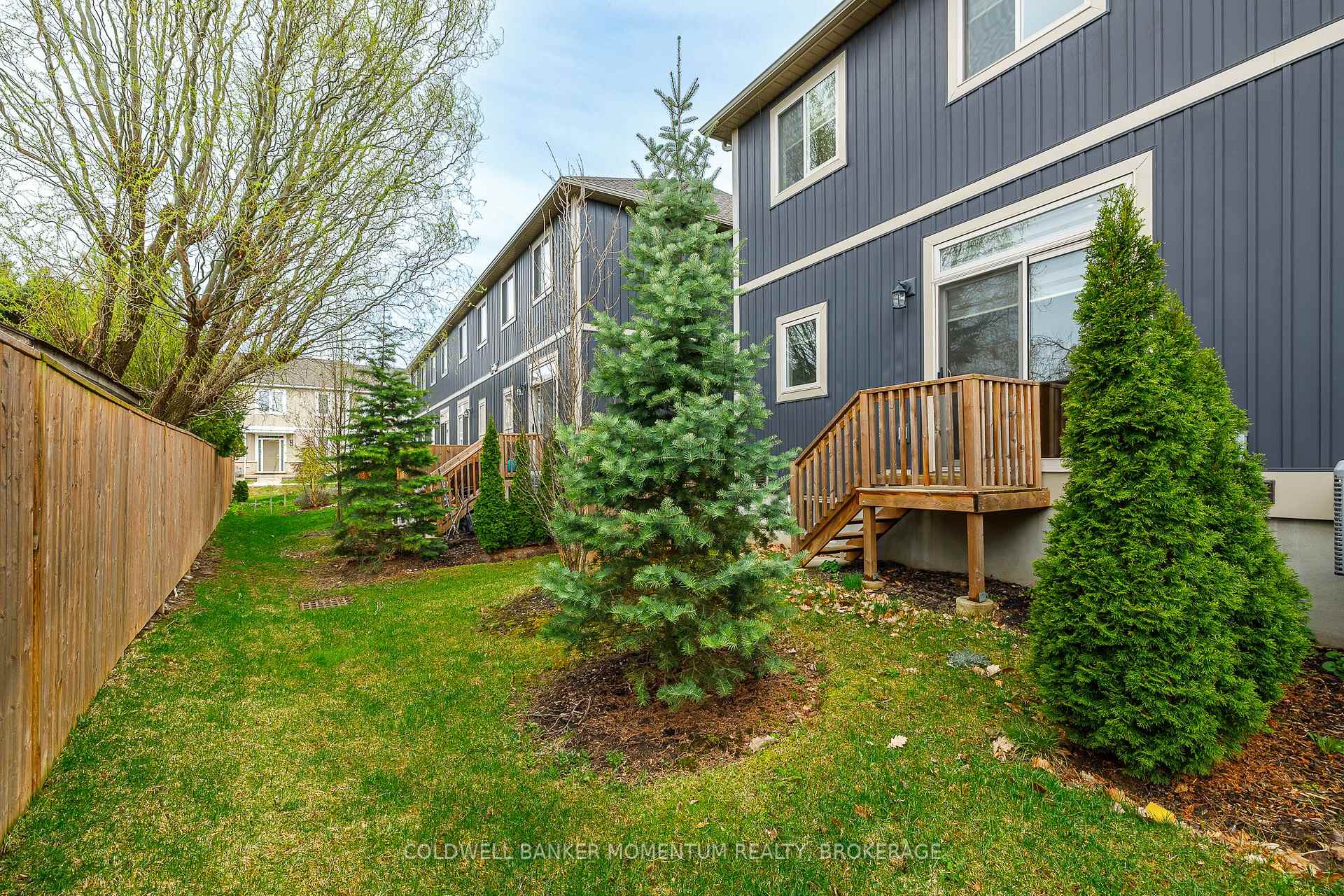 Photo 25 of Unit 4, 18 Corbin Street, St. Catharines, Oakdale — HOMEH