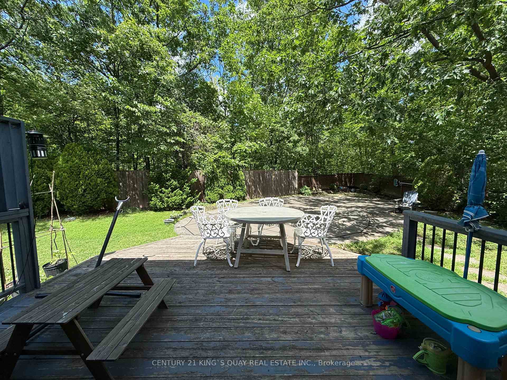 Photo 25 of 412 Freeman Crescent, Oakville, Falgarwood — HOMEH