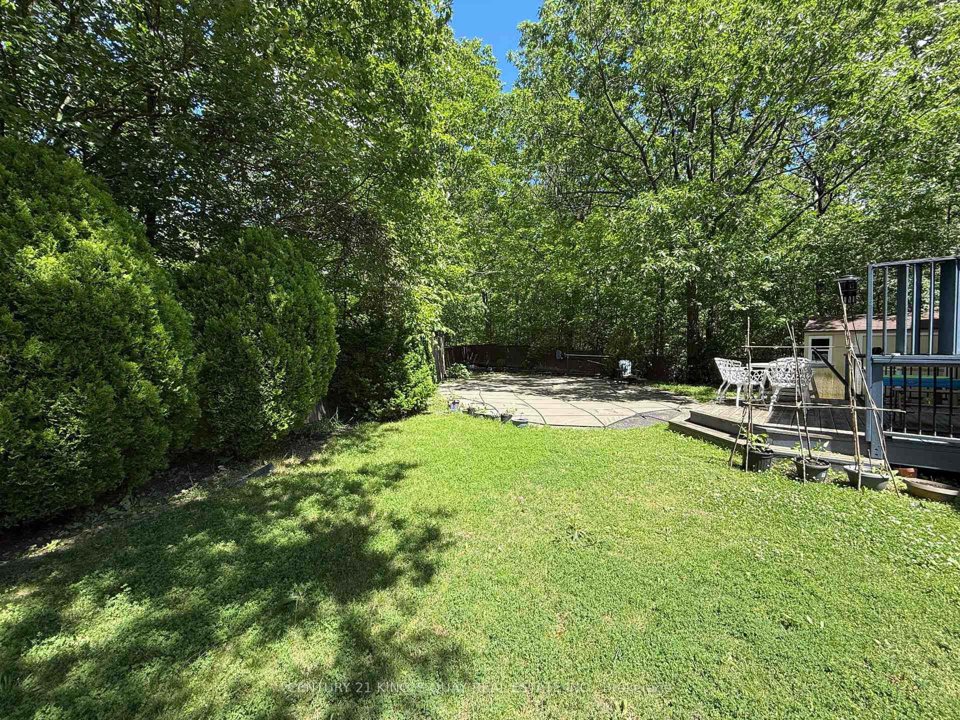 Photo 27 of 412 Freeman Crescent, Oakville, Falgarwood — HOMEH