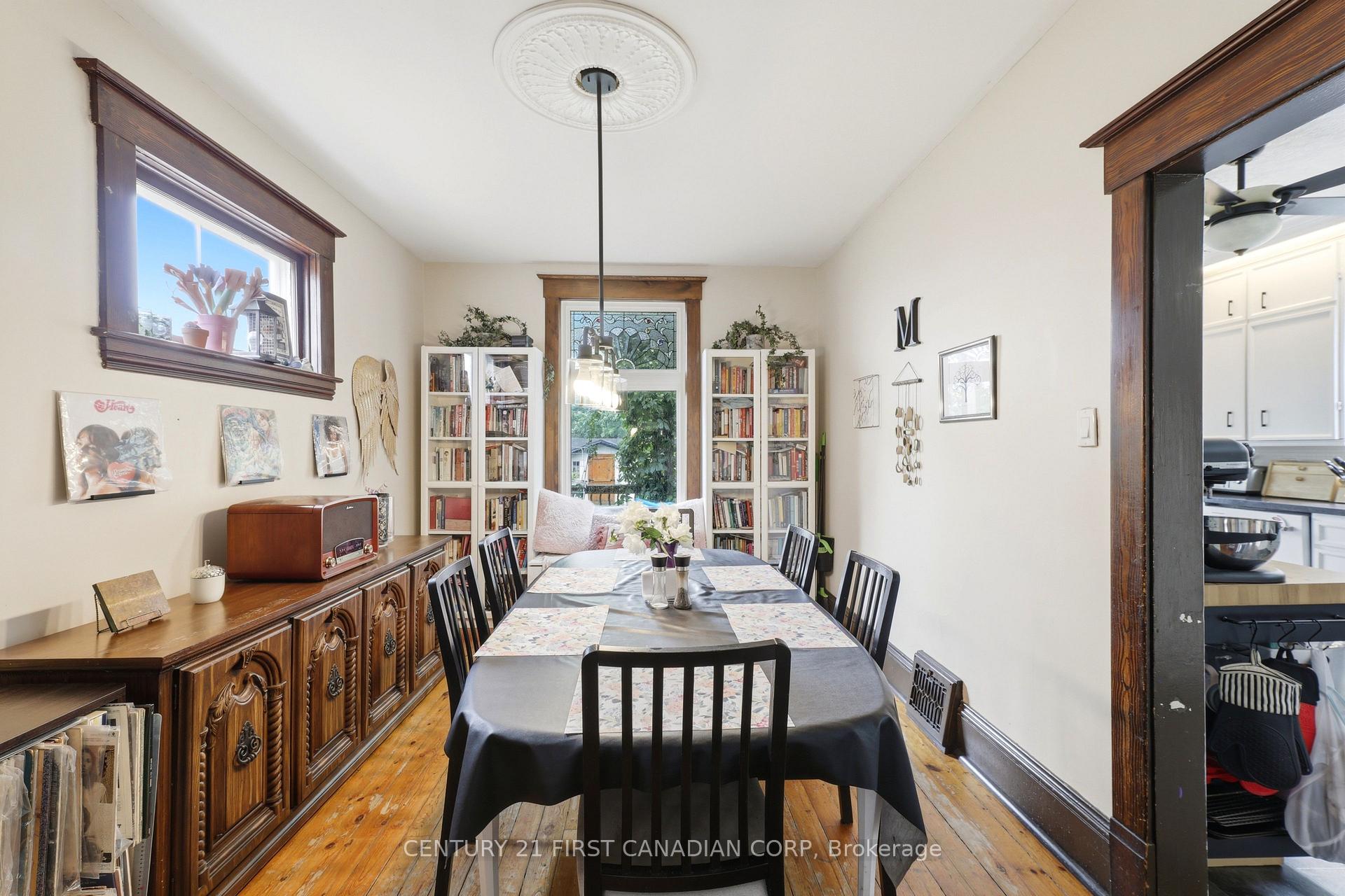 Photo 8 of 95 Myrtle Street N, St. Thomas — HOMEH