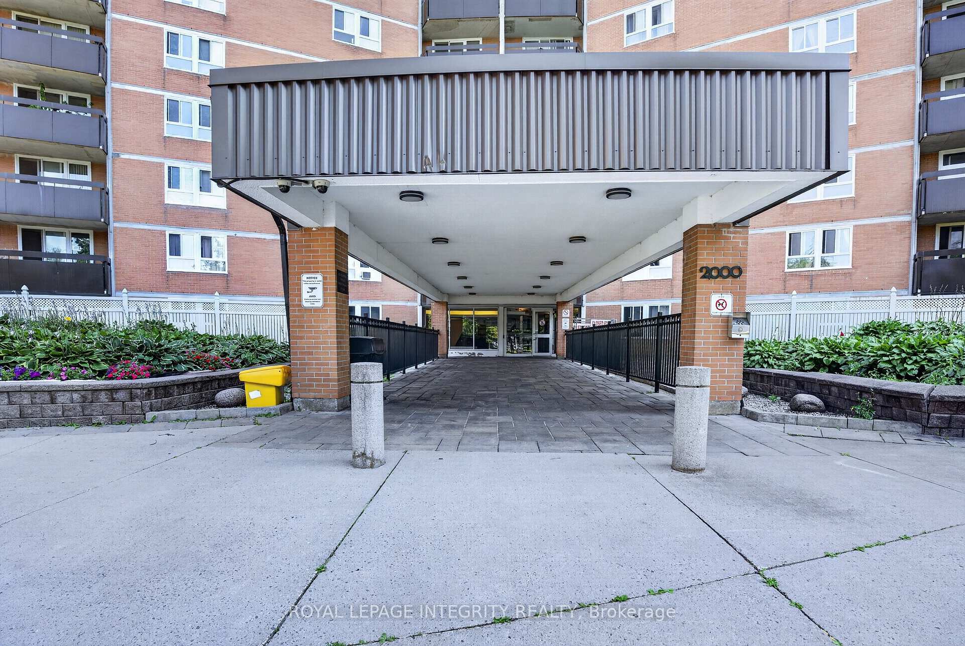 Photo 2 of Unit 606, 2000 Jasmine Crescent, Ottawa, Beacon Hill South — HOMEH