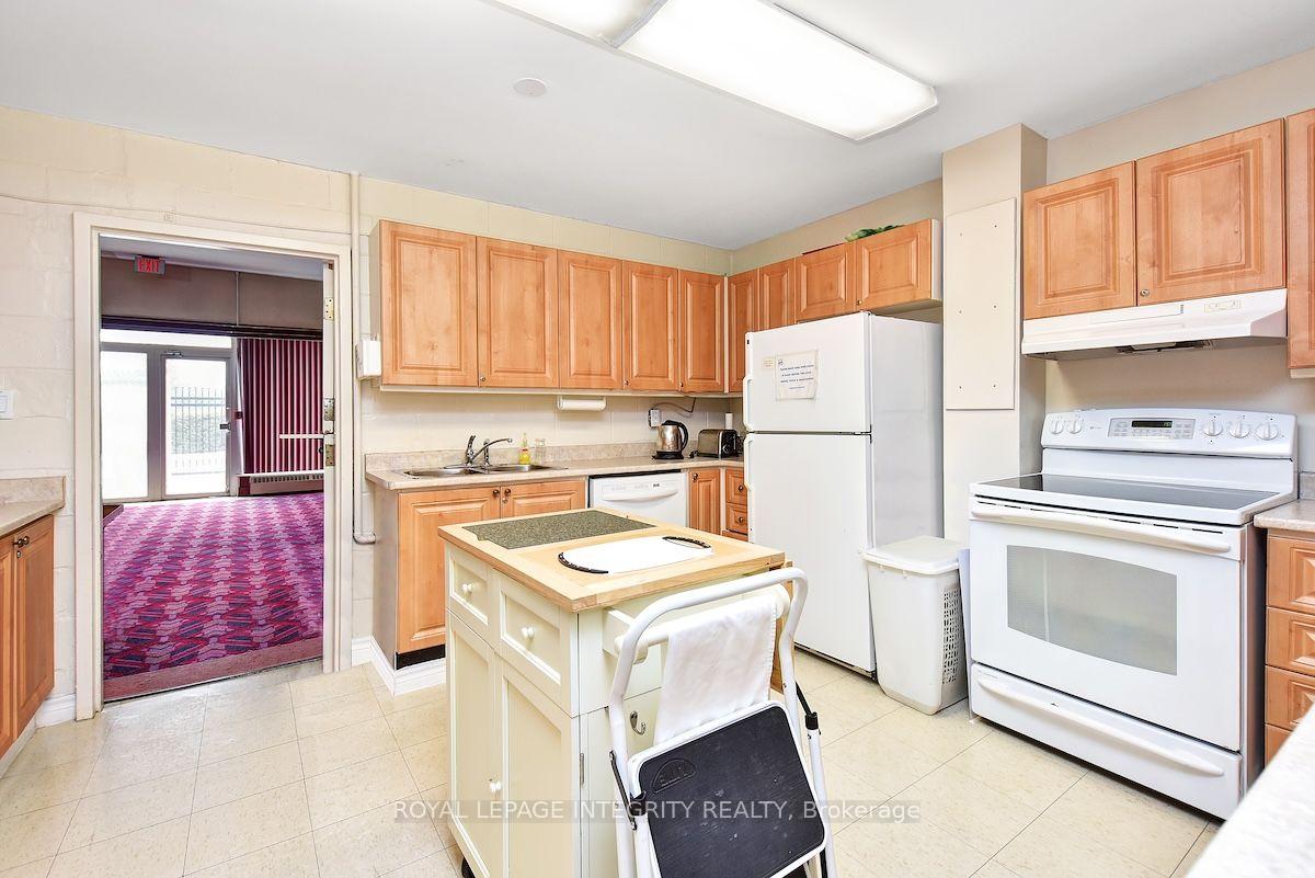 Photo 30 of Unit 606, 2000 Jasmine Crescent, Ottawa, Beacon Hill South — HOMEH