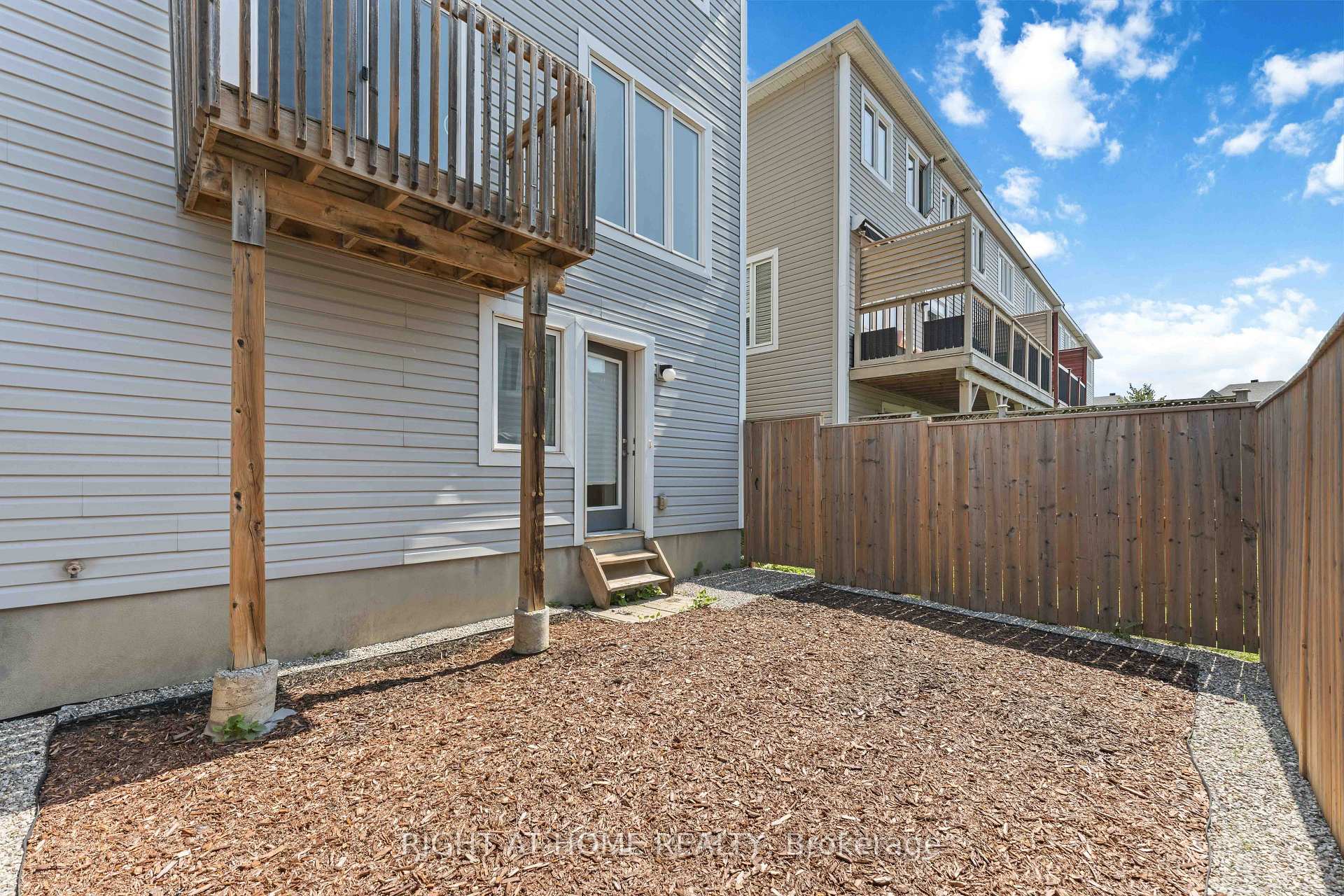 Photo 25 of 432 Meadowbreeze Drive, Ottawa, Kanata - Emerald Meadows/Trailwest — HOMEH