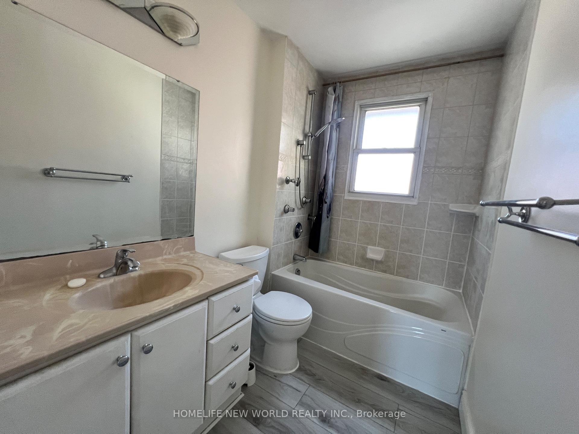 Photo 8 of 53 Aurora Heights Drive, Aurora, Aurora Heights — HOMEH