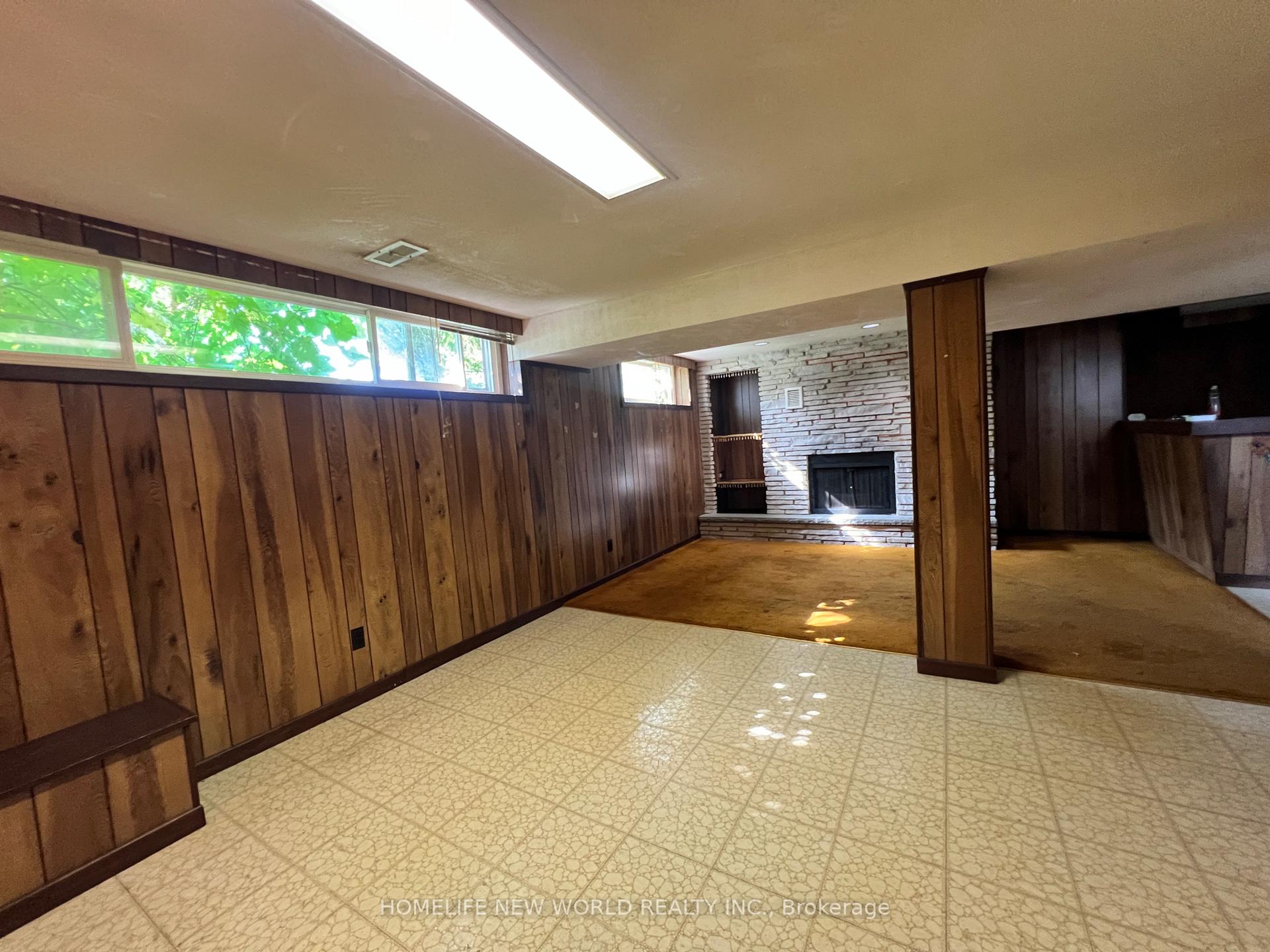 Photo 16 of 53 Aurora Heights Drive, Aurora, Aurora Heights — HOMEH