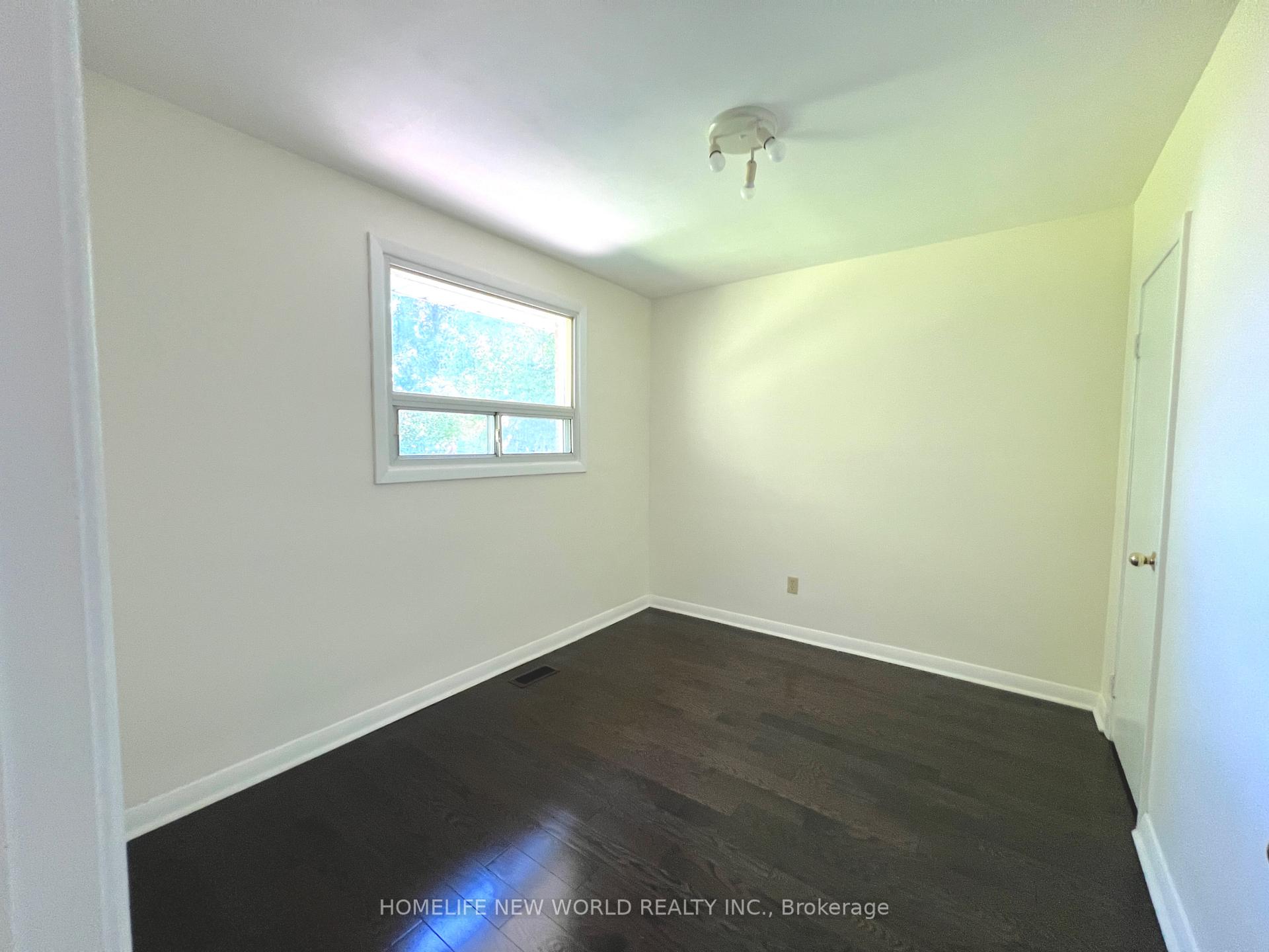 Photo 13 of 53 Aurora Heights Drive, Aurora, Aurora Heights — HOMEH