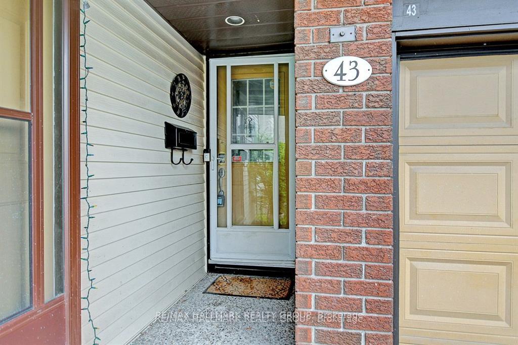 Photo 3 of Unit 51, 43 Haxby Private, Ottawa, Hunt Club Park/Greenboro — HOMEH