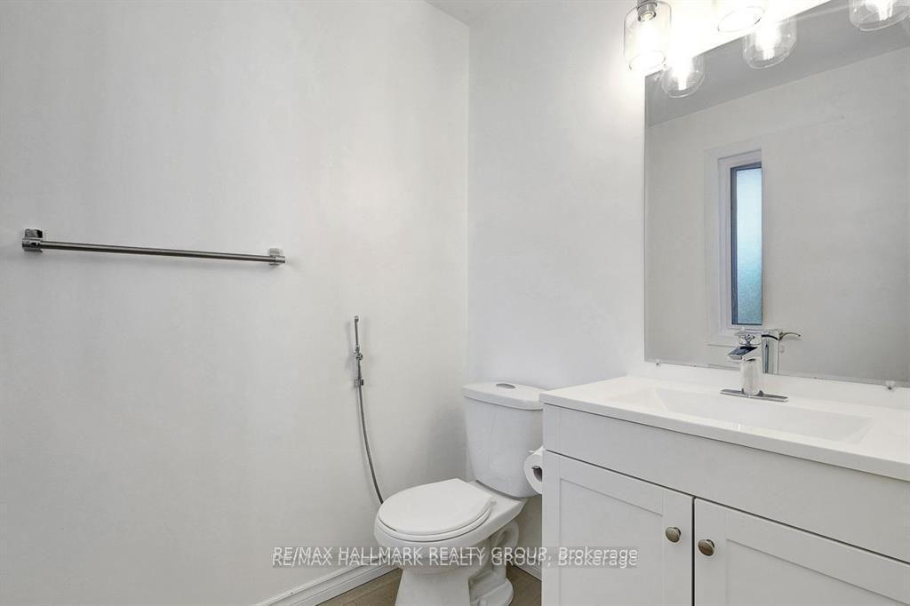 Photo 5 of Unit 51, 43 Haxby Private, Ottawa, Hunt Club Park/Greenboro — HOMEH