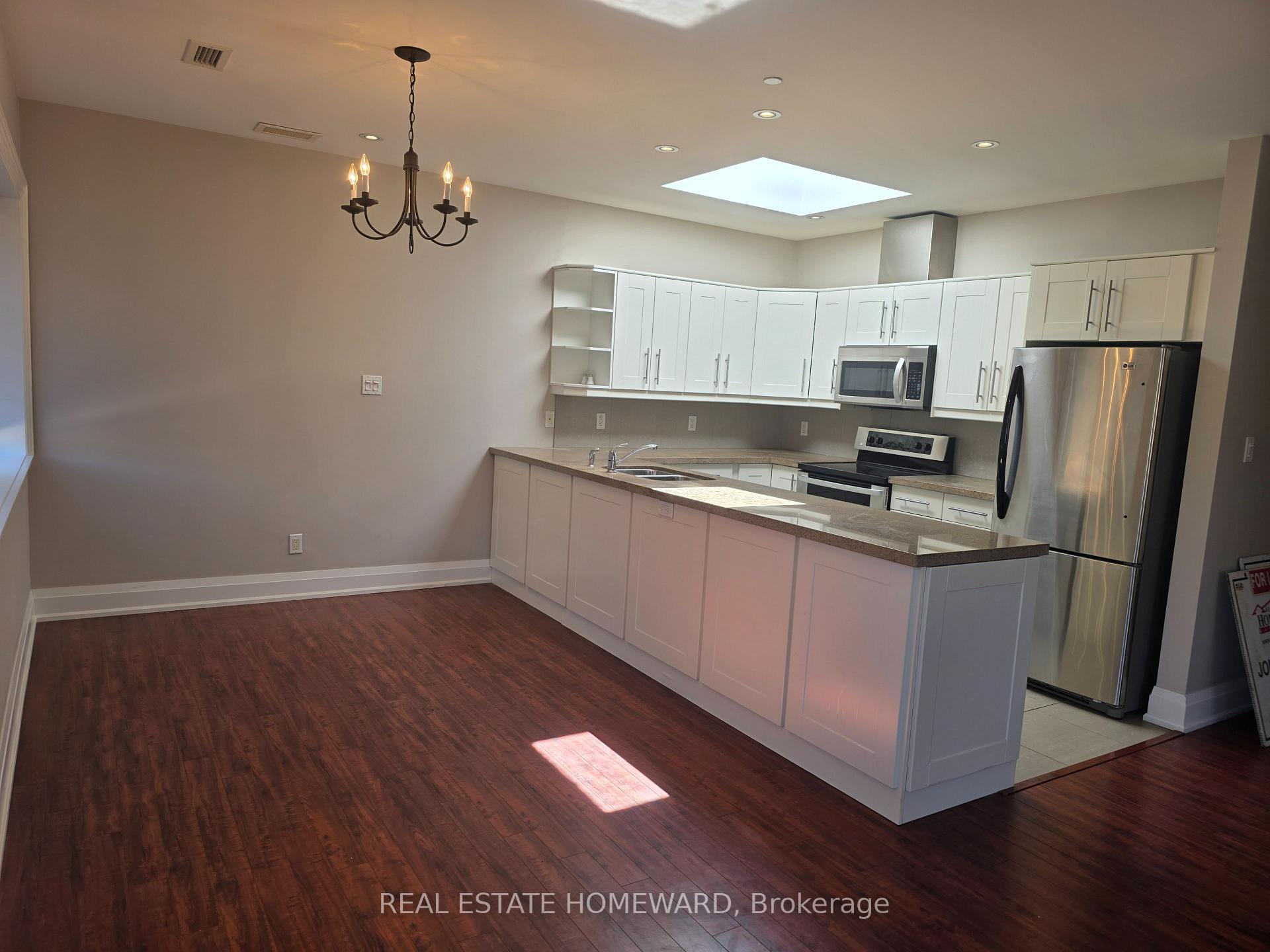 Photo 4 of Unit A, 425 Queen Street, Toronto, Moss Park — HOMEH