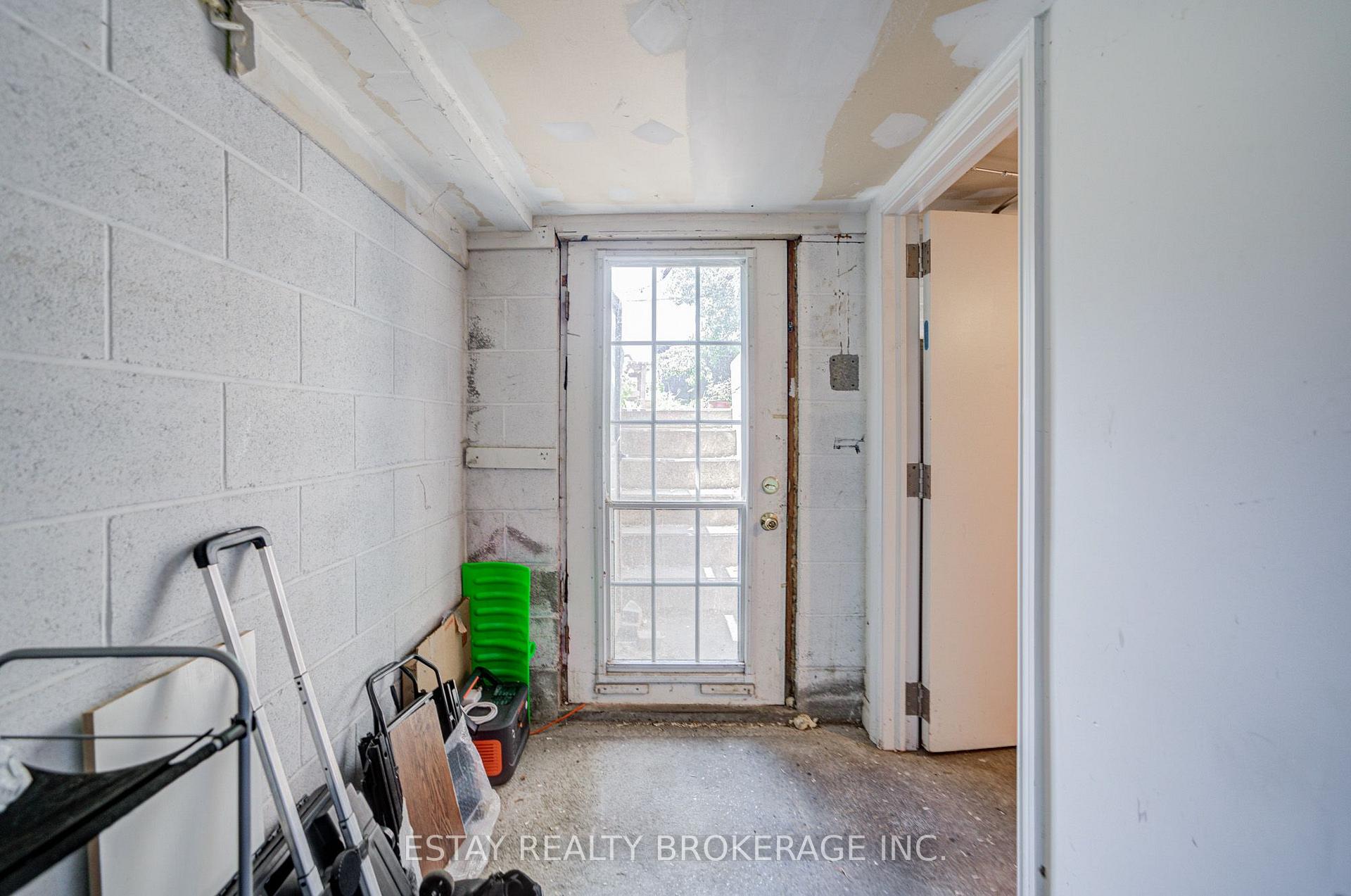 Photo 22 of 168 Prescott Avenue, Toronto, Weston-Pellam Park — HOMEH
