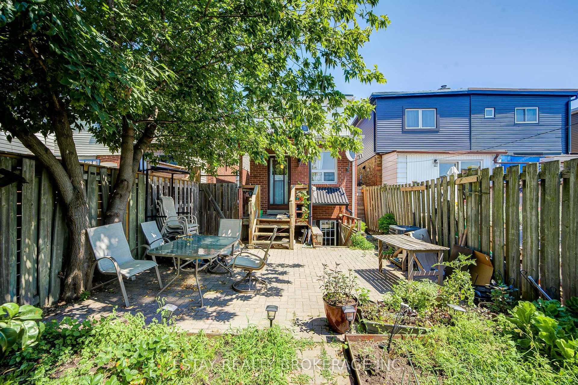Photo 30 of 168 Prescott Avenue, Toronto, Weston-Pellam Park — HOMEH