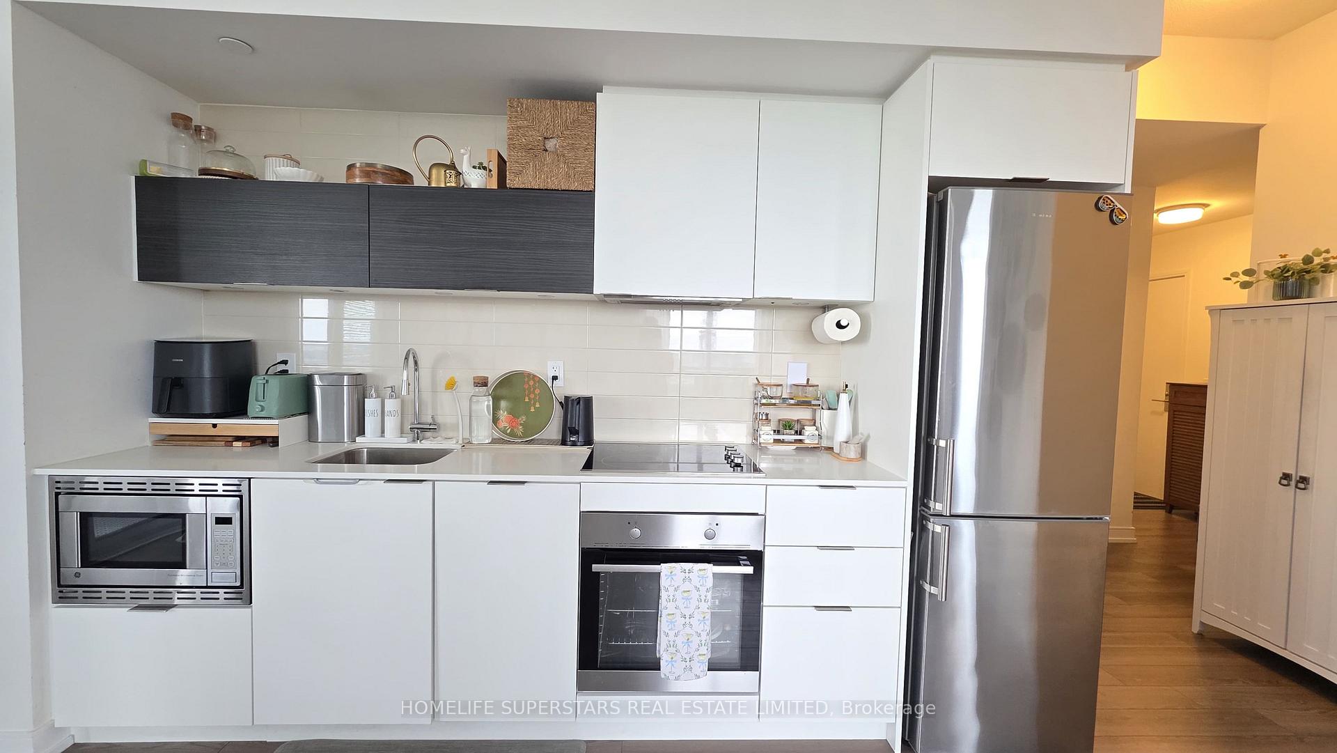 Photo 15 of Unit 809, 20 Thomas Riley Road W, Etobicoke, Islington-City Centre West — HOMEH