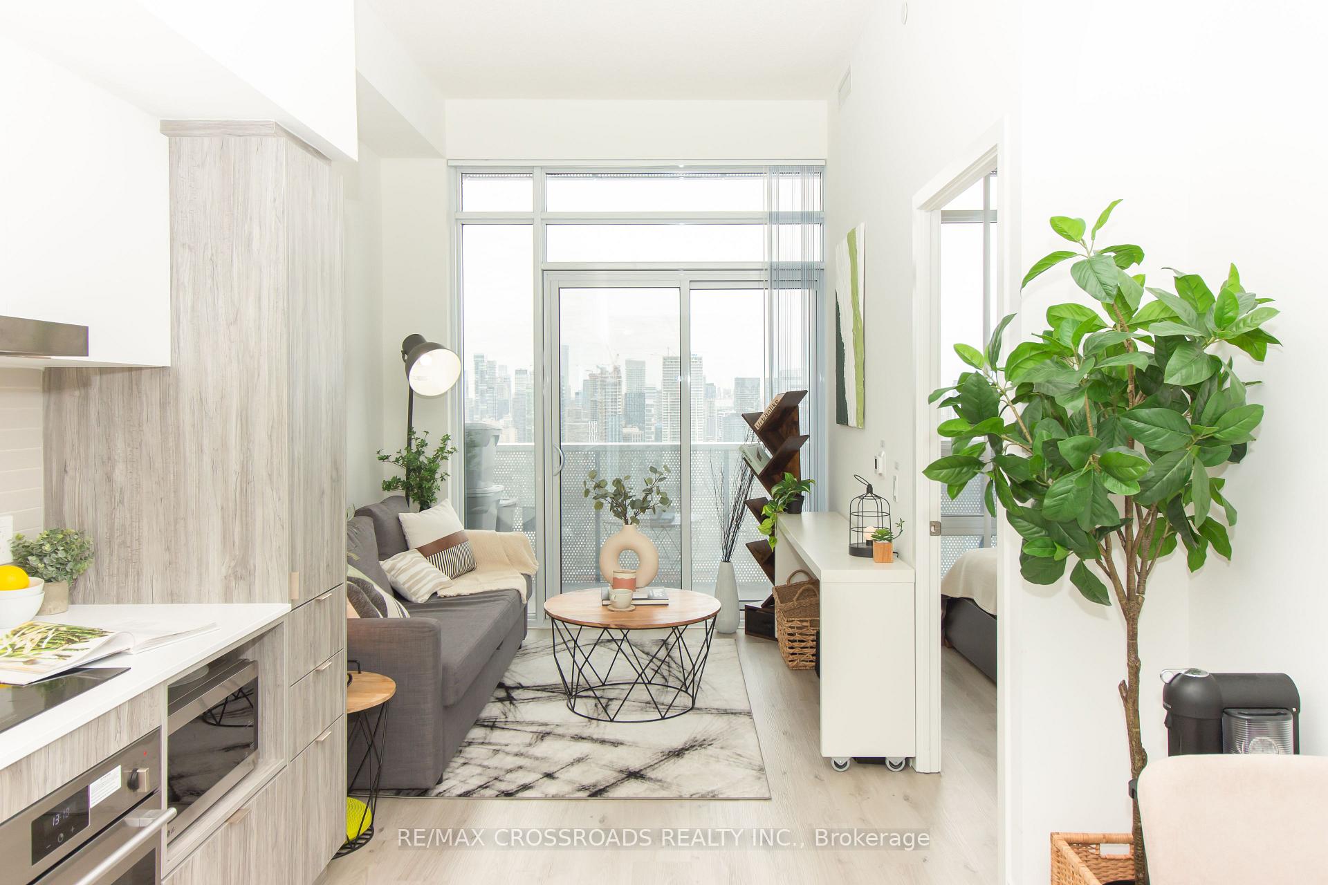Photo 6 of Unit 4801, 138 Downes Street, Toronto, Waterfront Communities — HOMEH