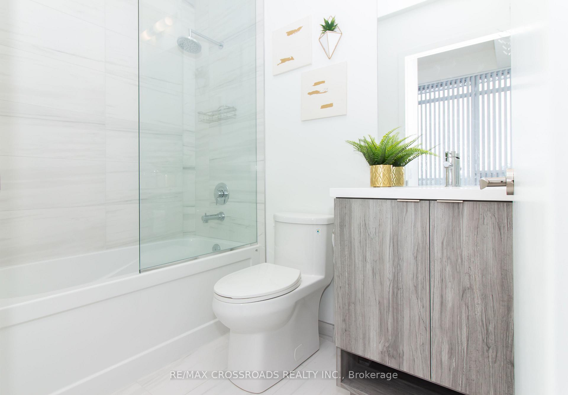 Photo 16 of Unit 4801, 138 Downes Street, Toronto, Waterfront Communities — HOMEH