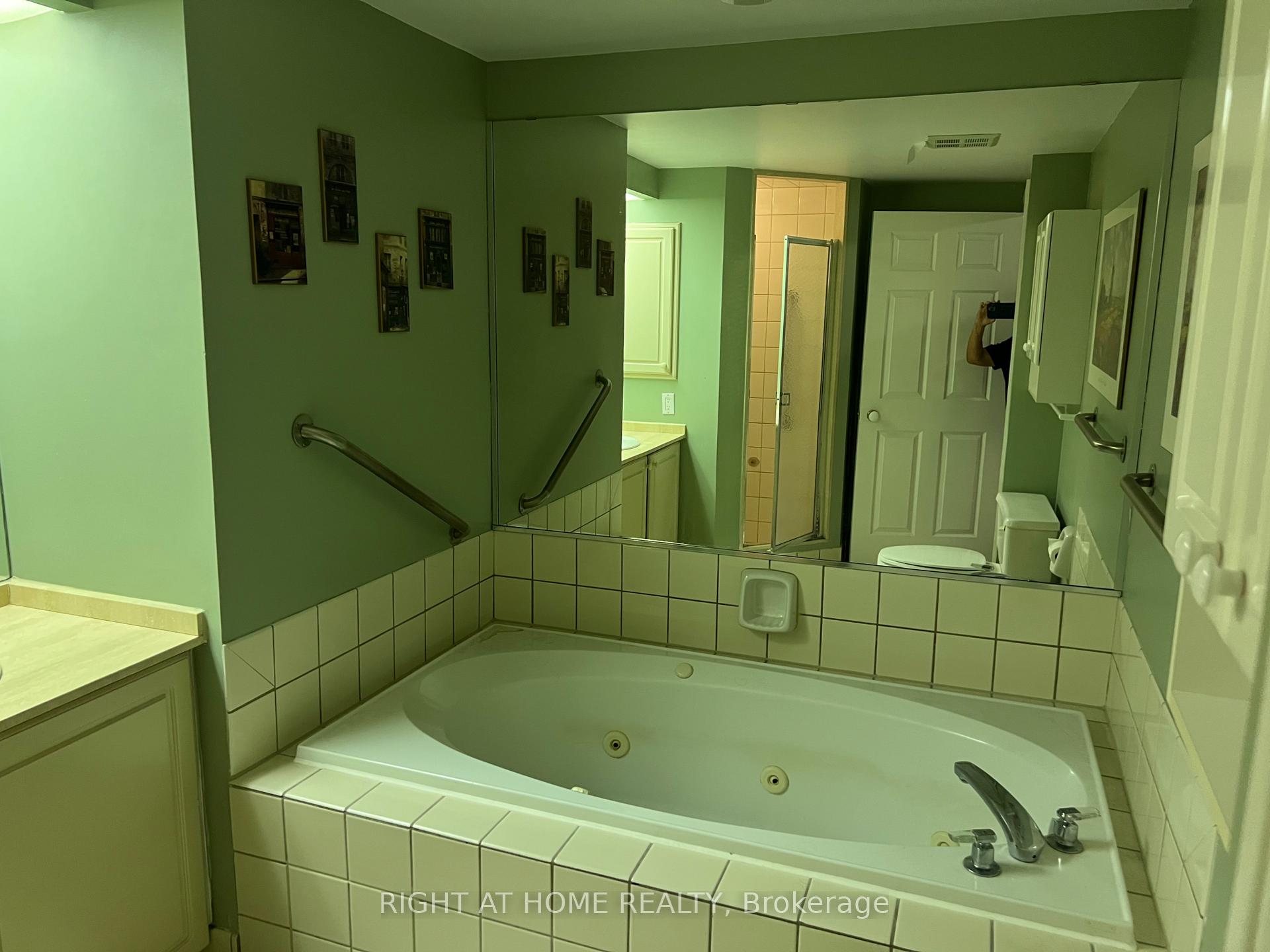 Photo 9 of Unit 705, 71 Simcoe Street, Toronto, University — HOMEH