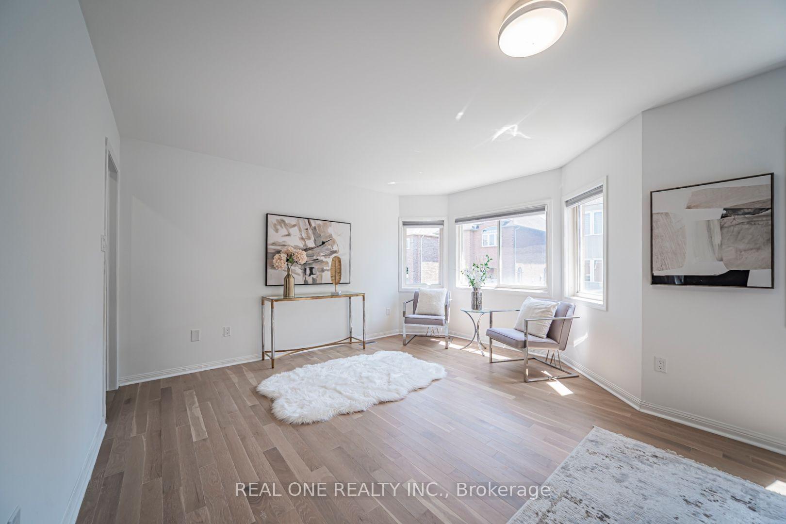 Photo 27 of 35 Formosa Drive, Richmond Hill, Rouge Woods — HOMEH
