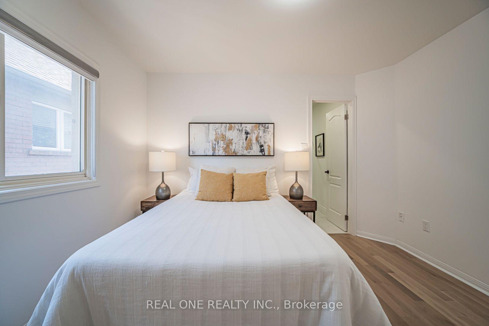 Photo 30 of 35 Formosa Drive, Richmond Hill, Rouge Woods — HOMEH
