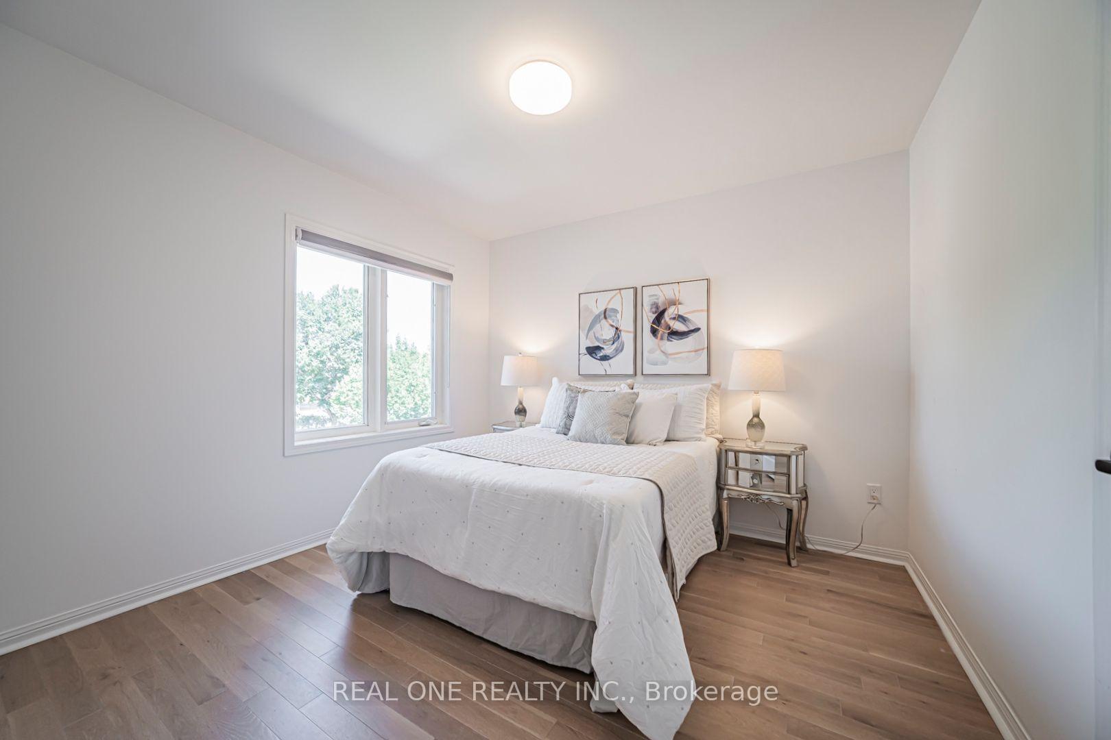 Photo 33 of 35 Formosa Drive, Richmond Hill, Rouge Woods — HOMEH