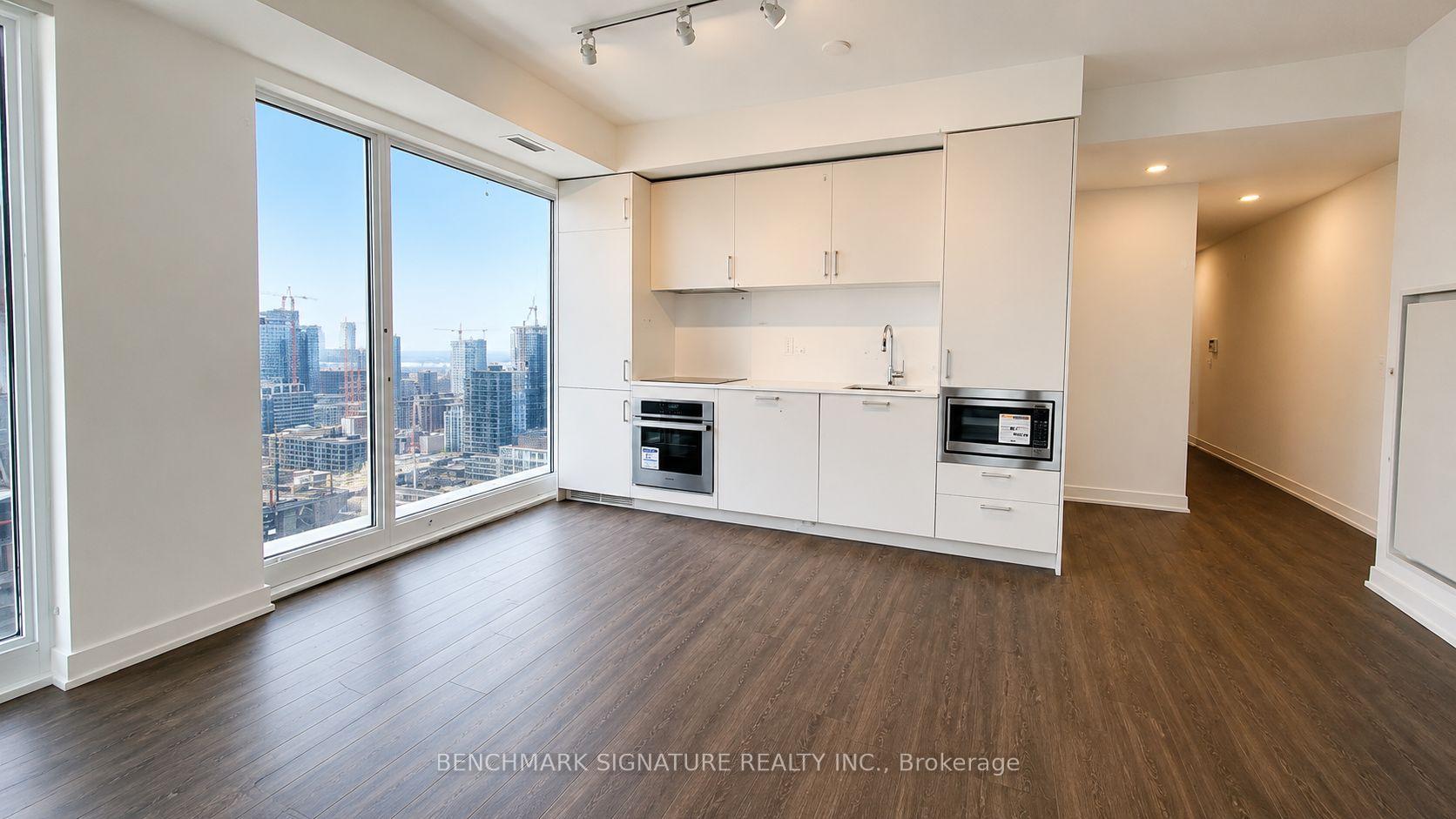 Photo 2 of Unit 3202, 88 Queen Street E, Toronto, Church-Yonge Corridor — HOMEH