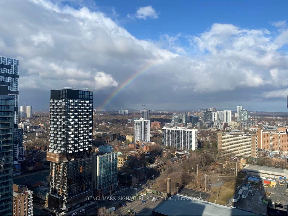 Photo 4 of Unit 3202, 88 Queen Street E, Toronto, Church-Yonge Corridor — HOMEH