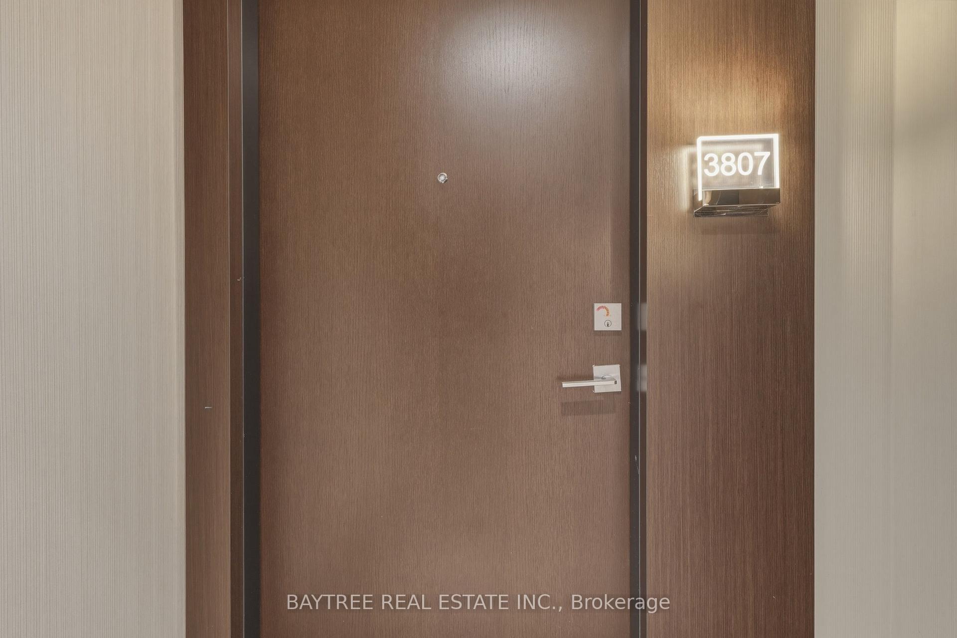 Photo 16 of Unit 3807, 2221 Yonge Street, Toronto, Mount Pleasant West — HOMEH