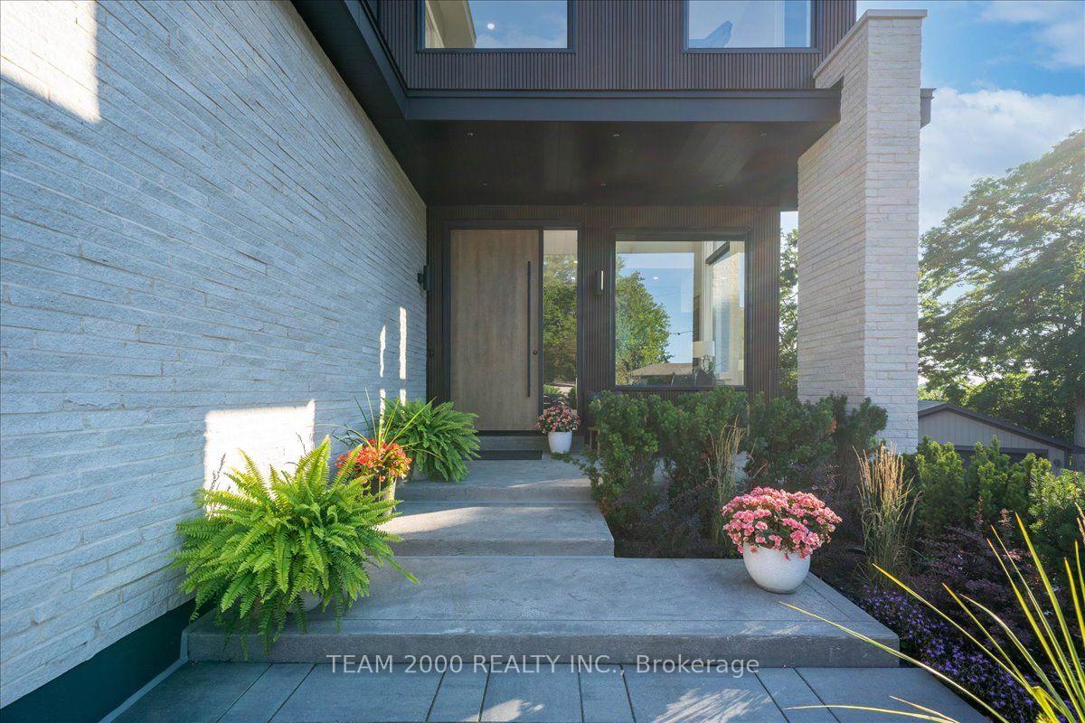 Photo 5 of 128 Haines Drive, Caledon, Bolton East — HOMEH