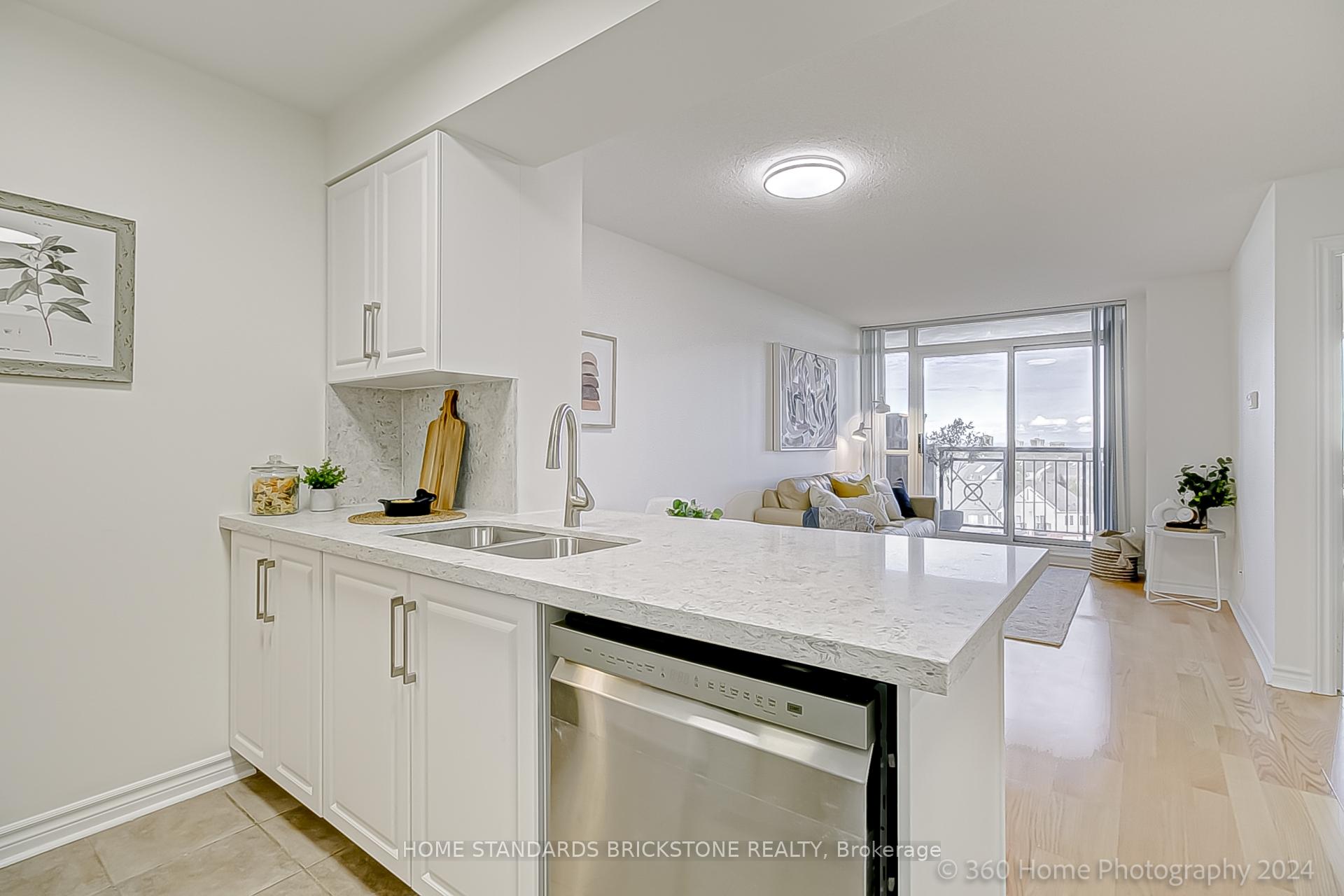Photo 13 of Unit 702, 2391 Central Park Drive, Oakville, River Oaks — HOMEH