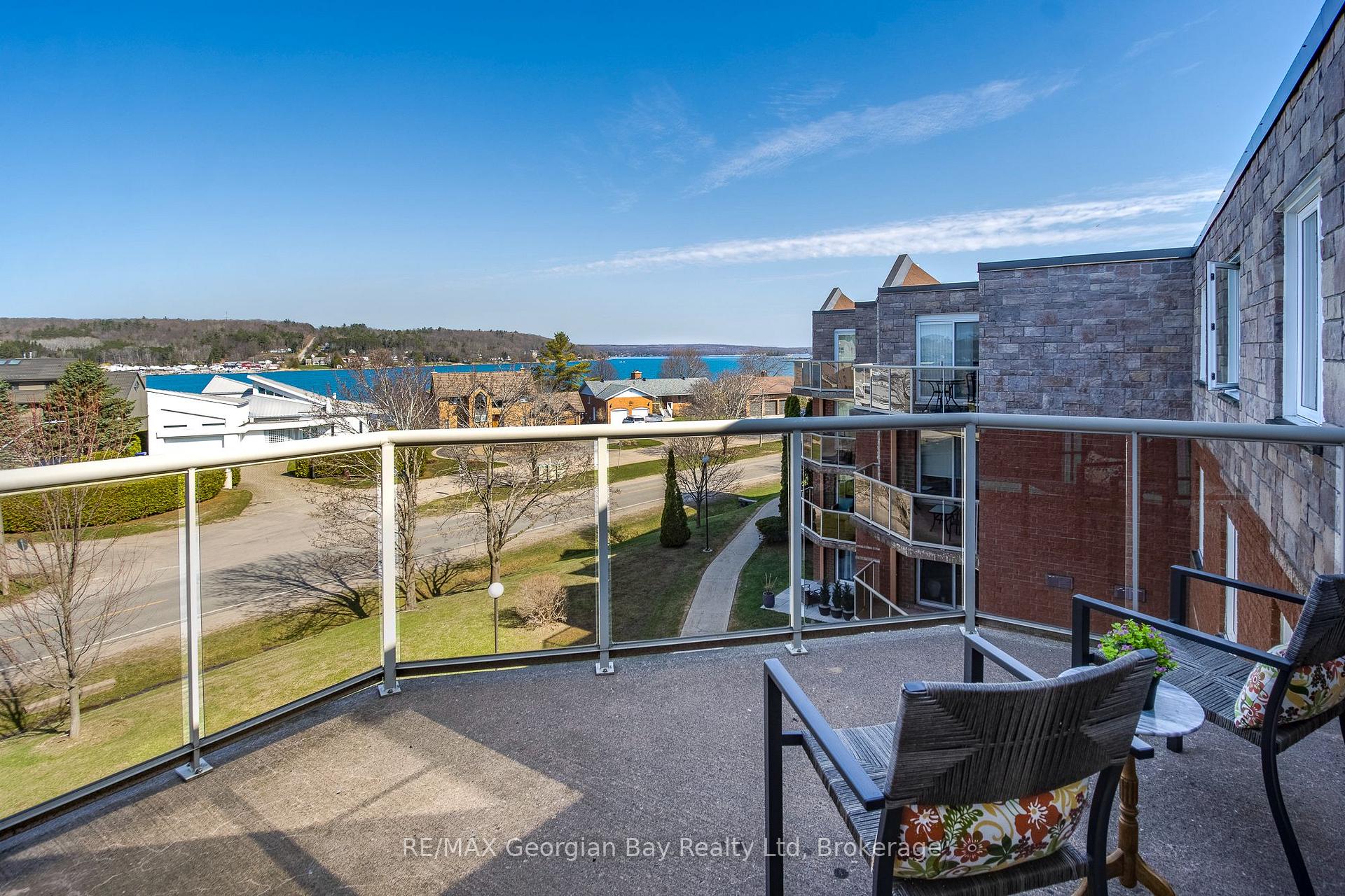 Photo of Unit 404, 11 Beck Boulevard