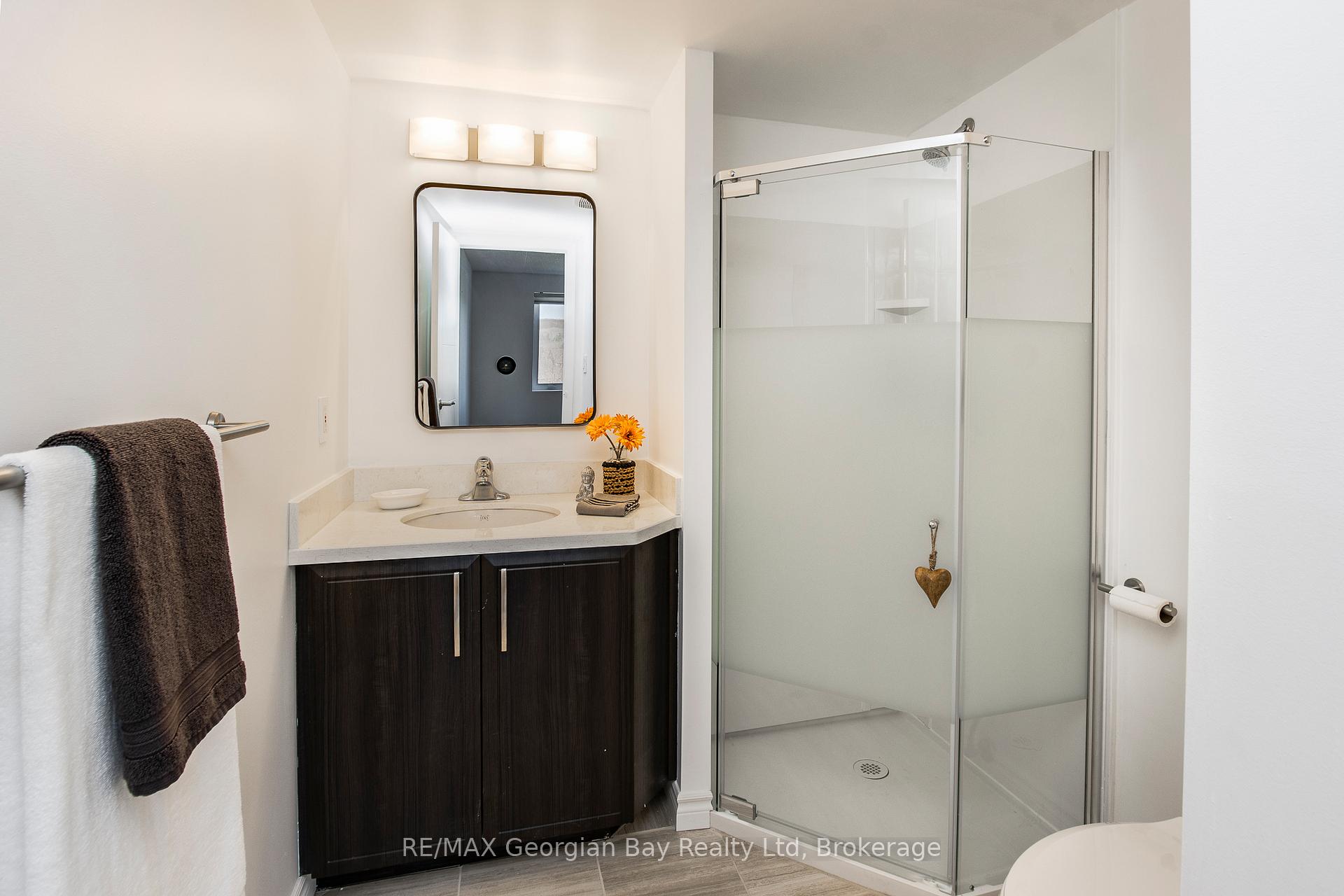 Photo 8 of Unit 404, 11 Beck Boulevard, Penetanguishene — HOMEH