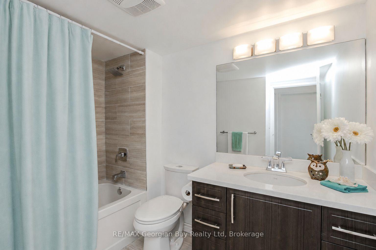 Photo 10 of Unit 404, 11 Beck Boulevard, Penetanguishene — HOMEH