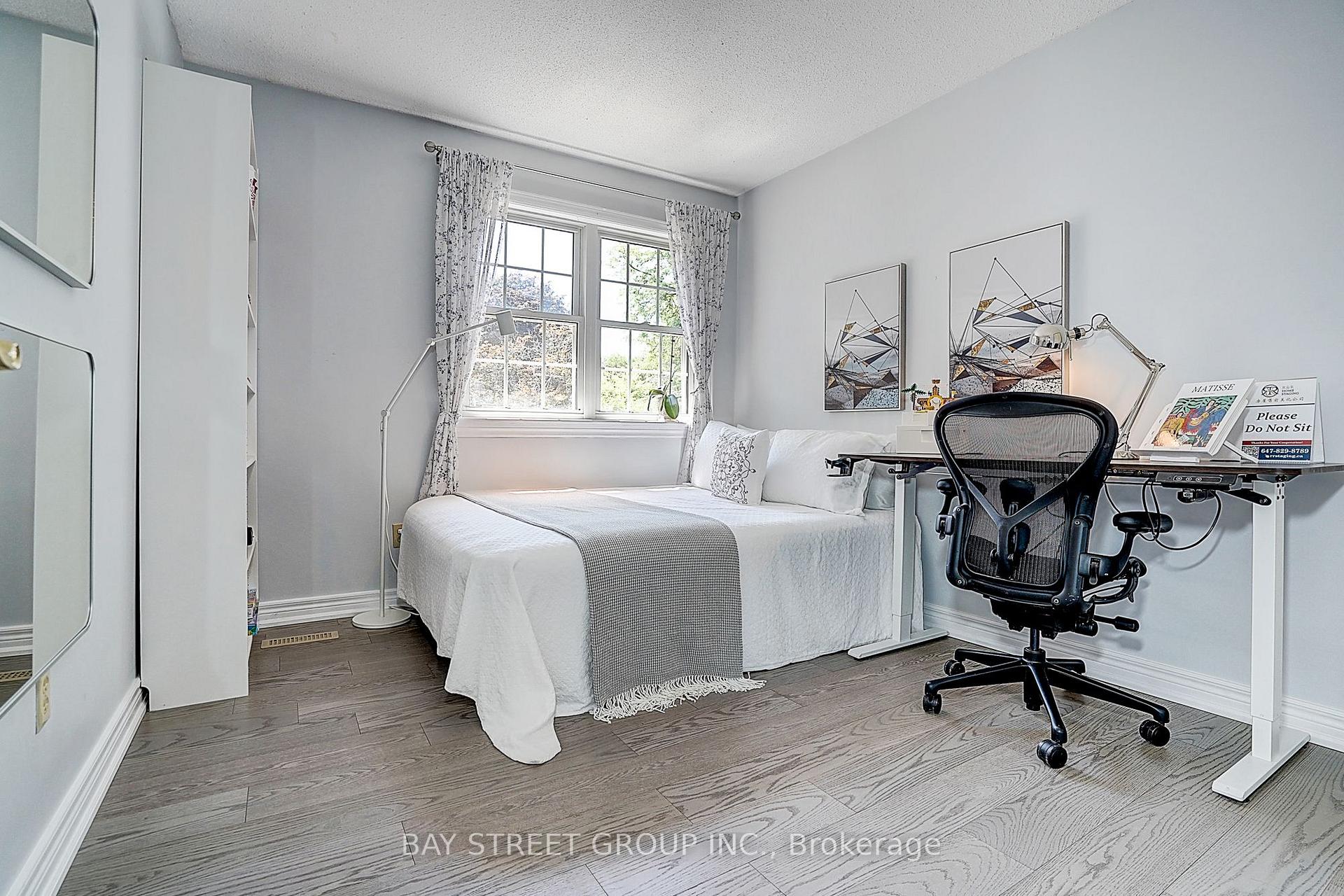 Photo 35 of 6 Caravan Drive, North York, Banbury-Don Mills — HOMEH