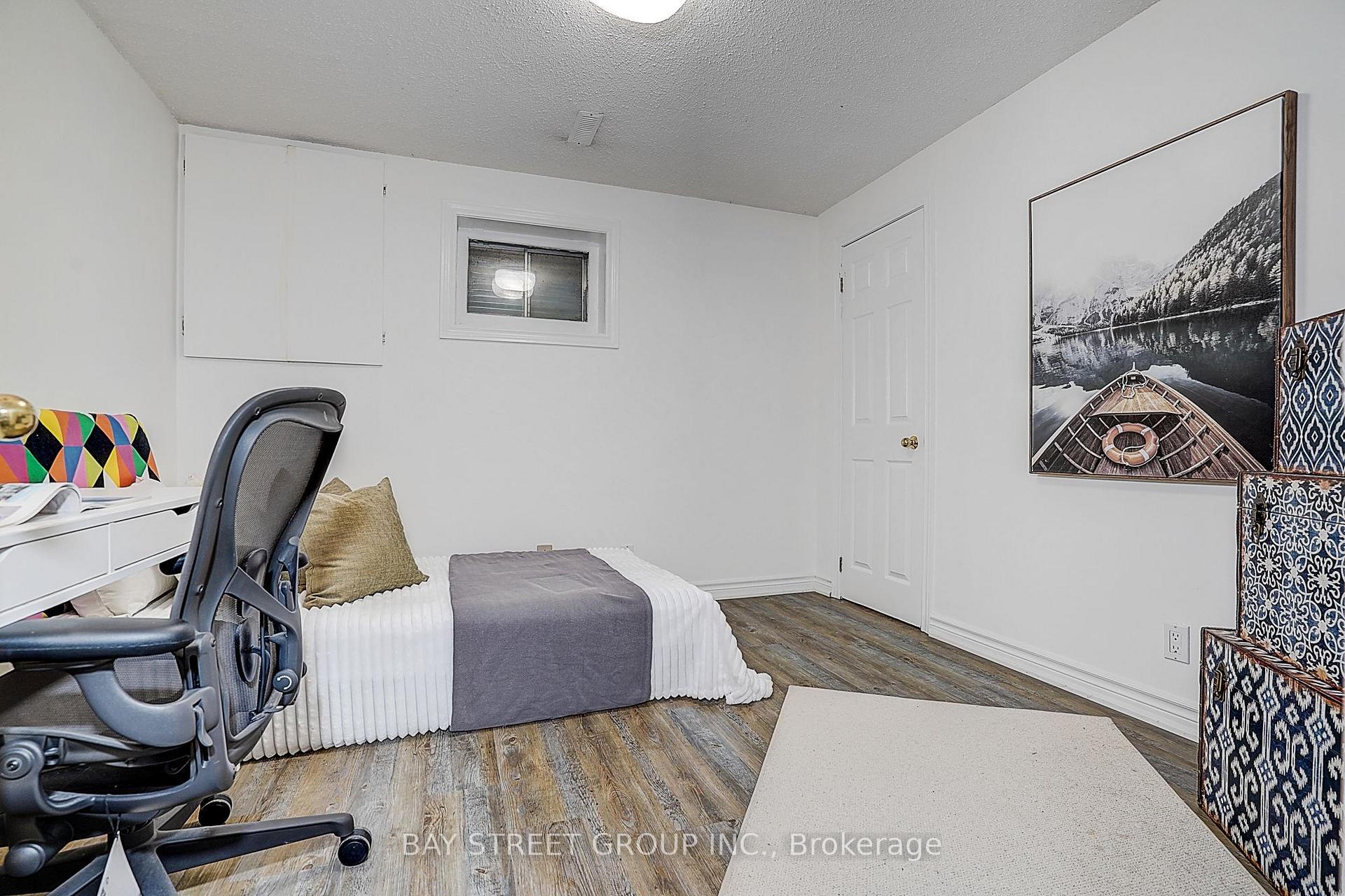 Photo 45 of 6 Caravan Drive, North York, Banbury-Don Mills — HOMEH