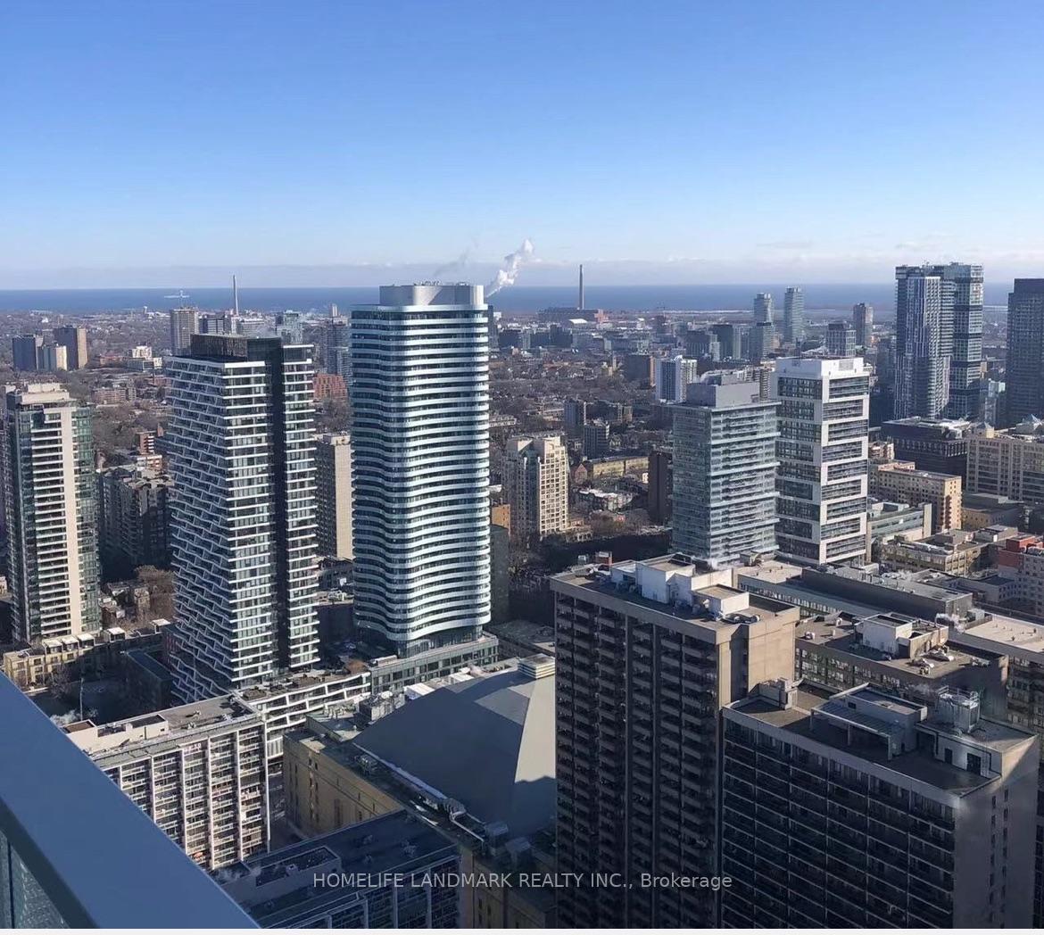 Front of Unit 4410, 501 Yonge Street