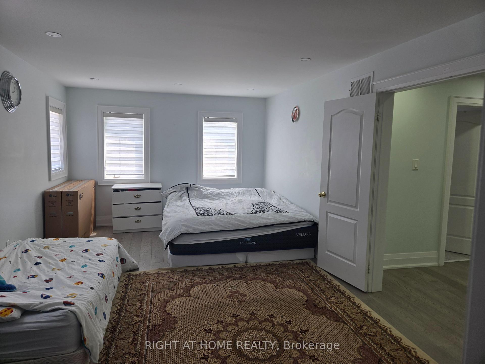 Photo 8 of 3 Wainwright Drive, Ajax, Northwest Ajax — HOMEH