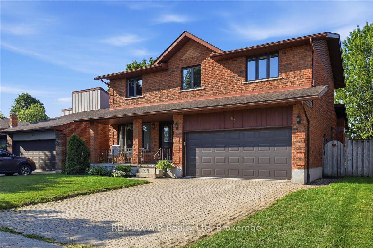 Photo 3 of 33 Demille Street, Stratford — HOMEH