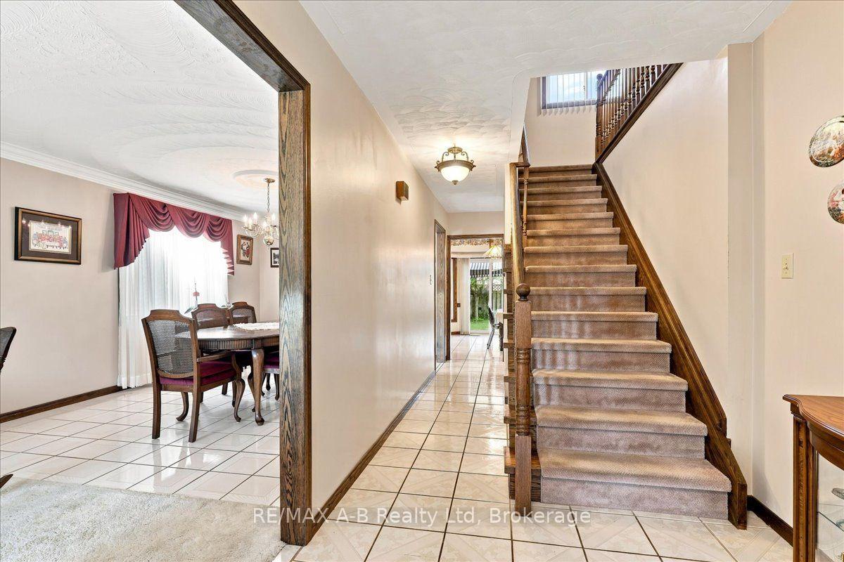 Photo 7 of 33 Demille Street, Stratford — HOMEH