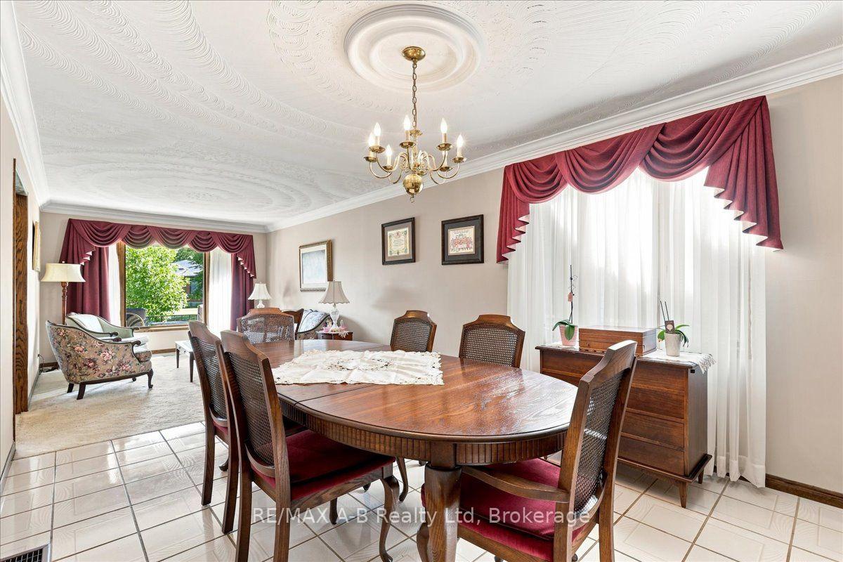 Photo 11 of 33 Demille Street, Stratford — HOMEH