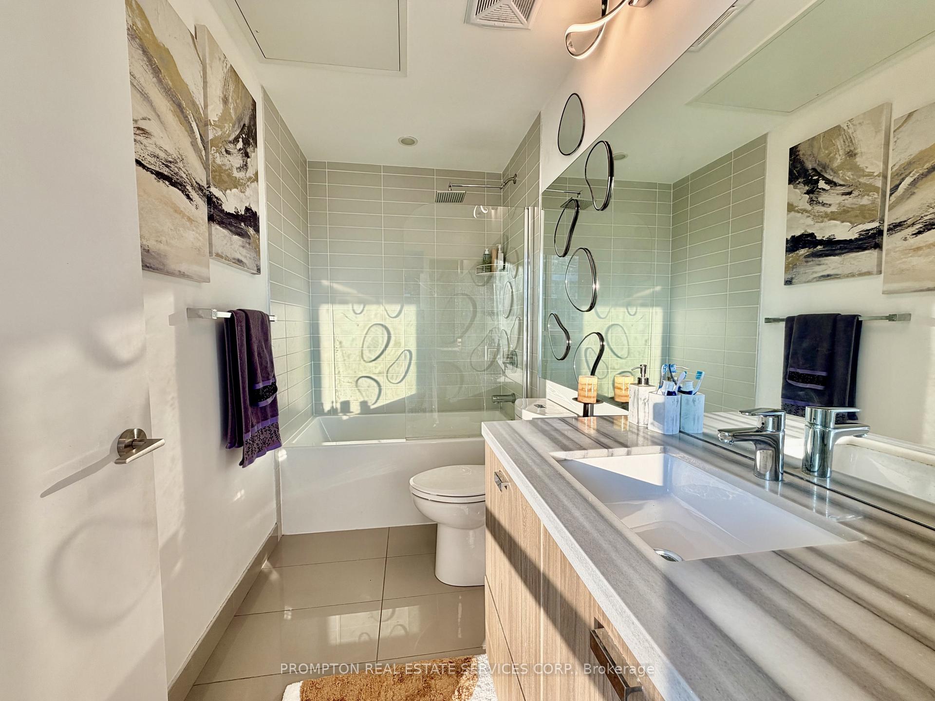 Photo 20 of Unit 3004, 290 Adelaide Street W, Toronto, Waterfront Communities — HOMEH