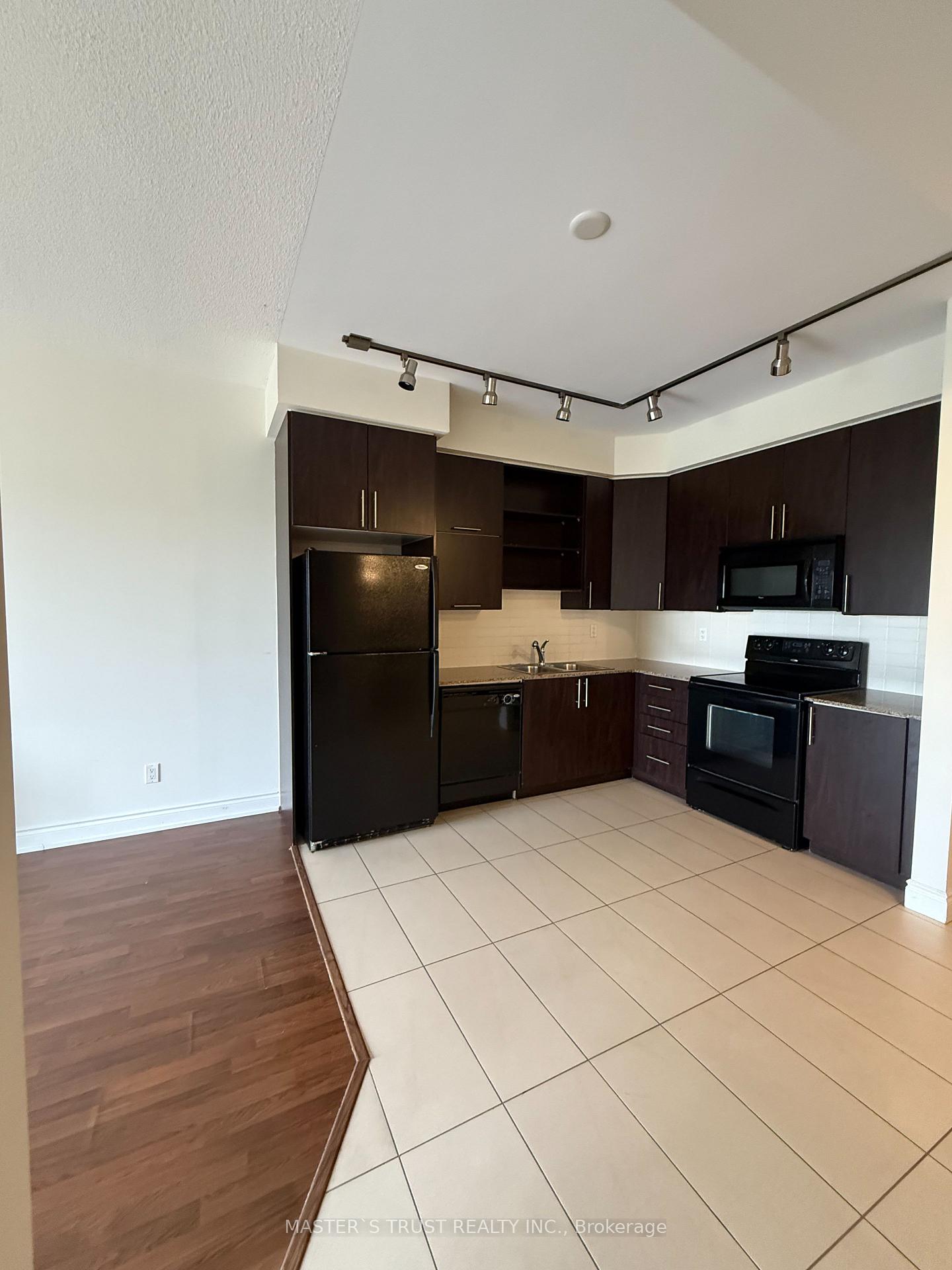 Photo 3 of Unit #707, 50 Clegg Road, Markham, Unionville — HOMEH
