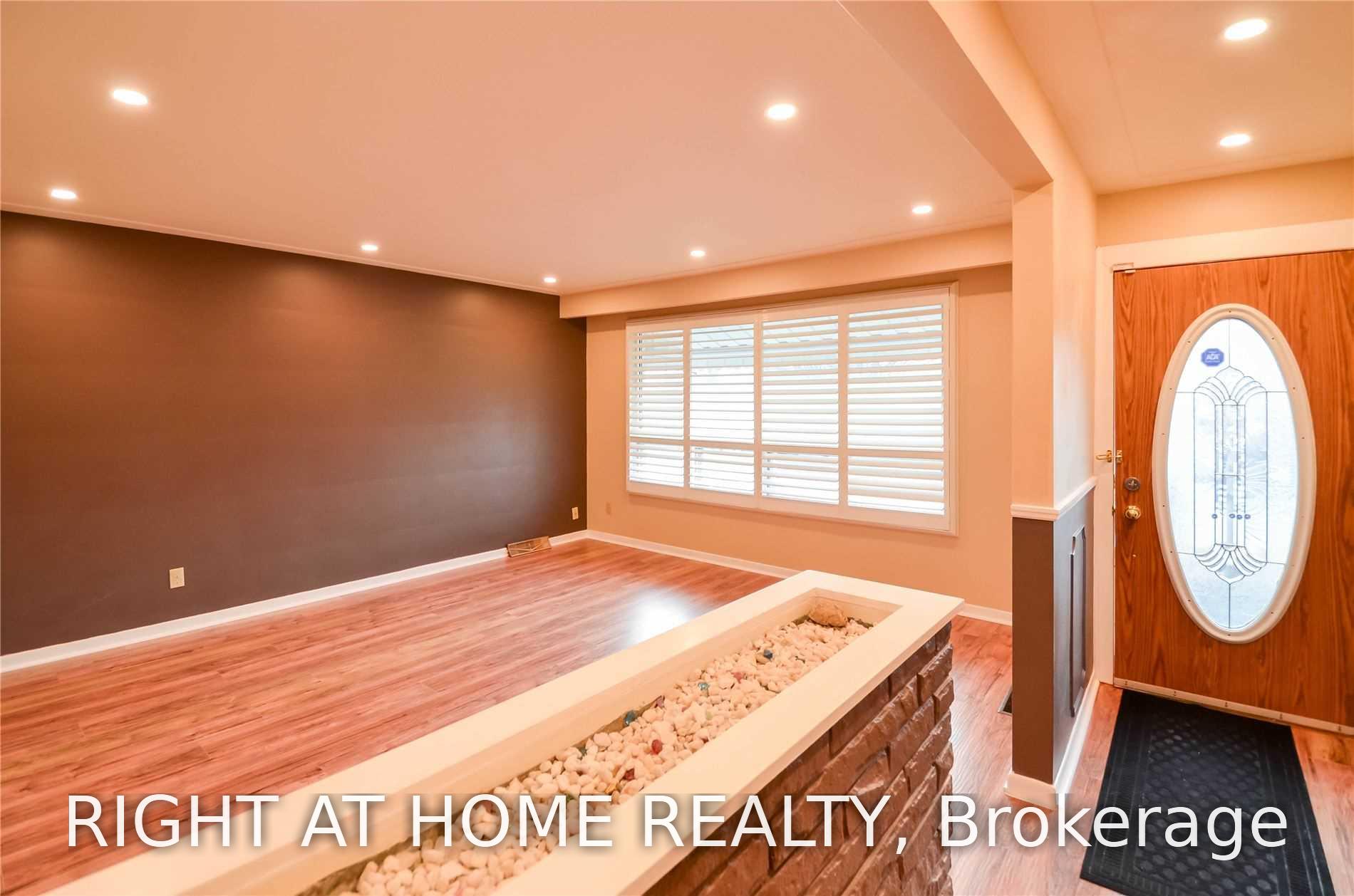 Photo 1 of 915 Athol Street, Whitby, Downtown Whitby — HOMEH