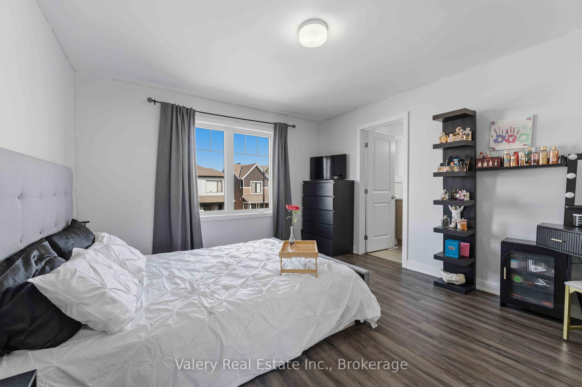 Photo 32 of 180 Yearling Circle, Ottawa, Richmond — HOMEH