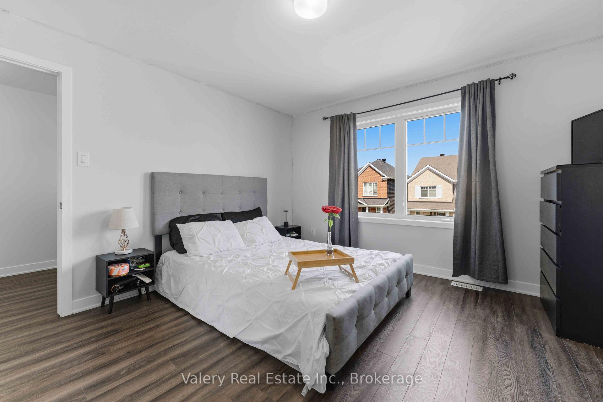 Photo 33 of 180 Yearling Circle, Ottawa, Richmond — HOMEH