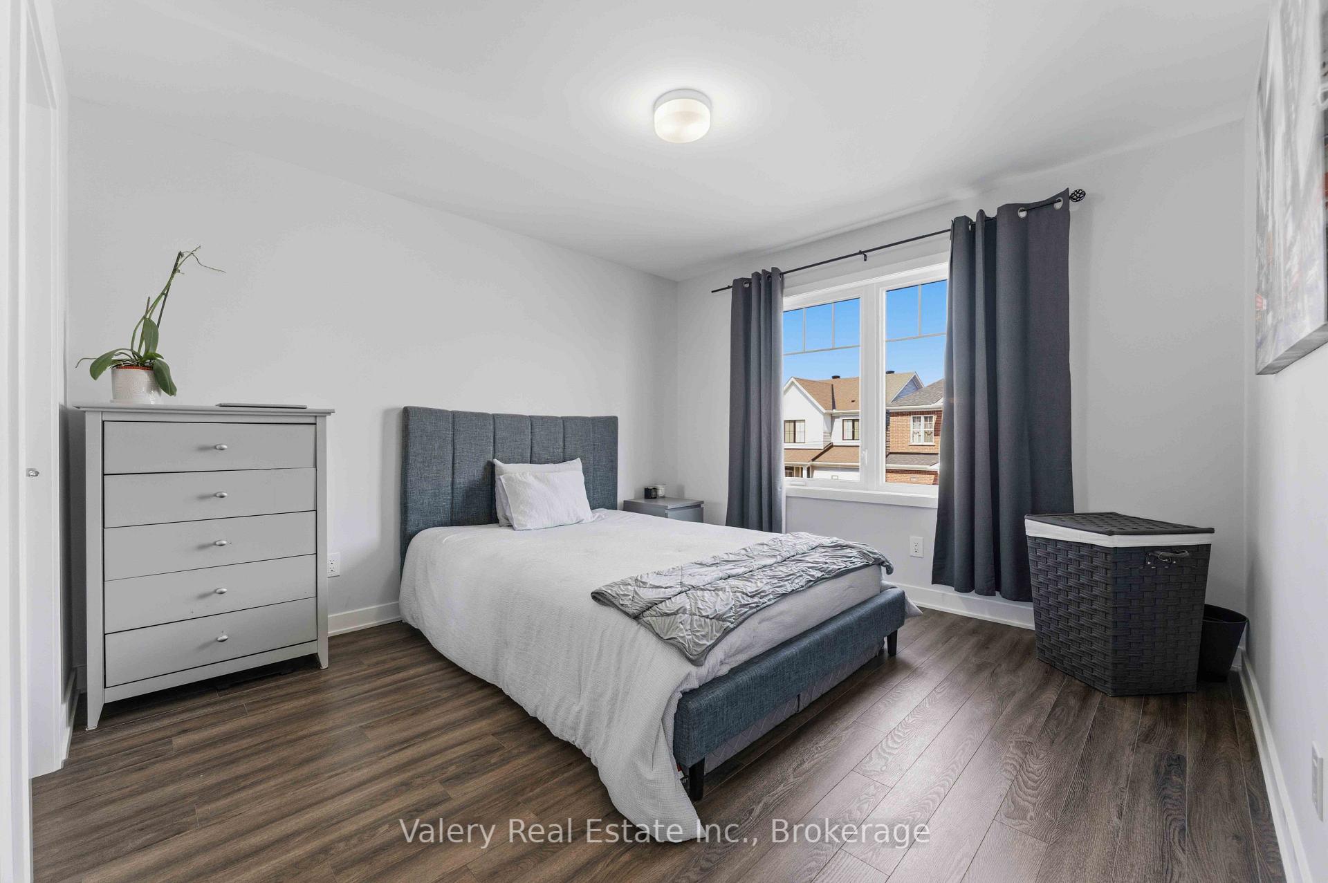 Photo 38 of 180 Yearling Circle, Ottawa, Richmond — HOMEH
