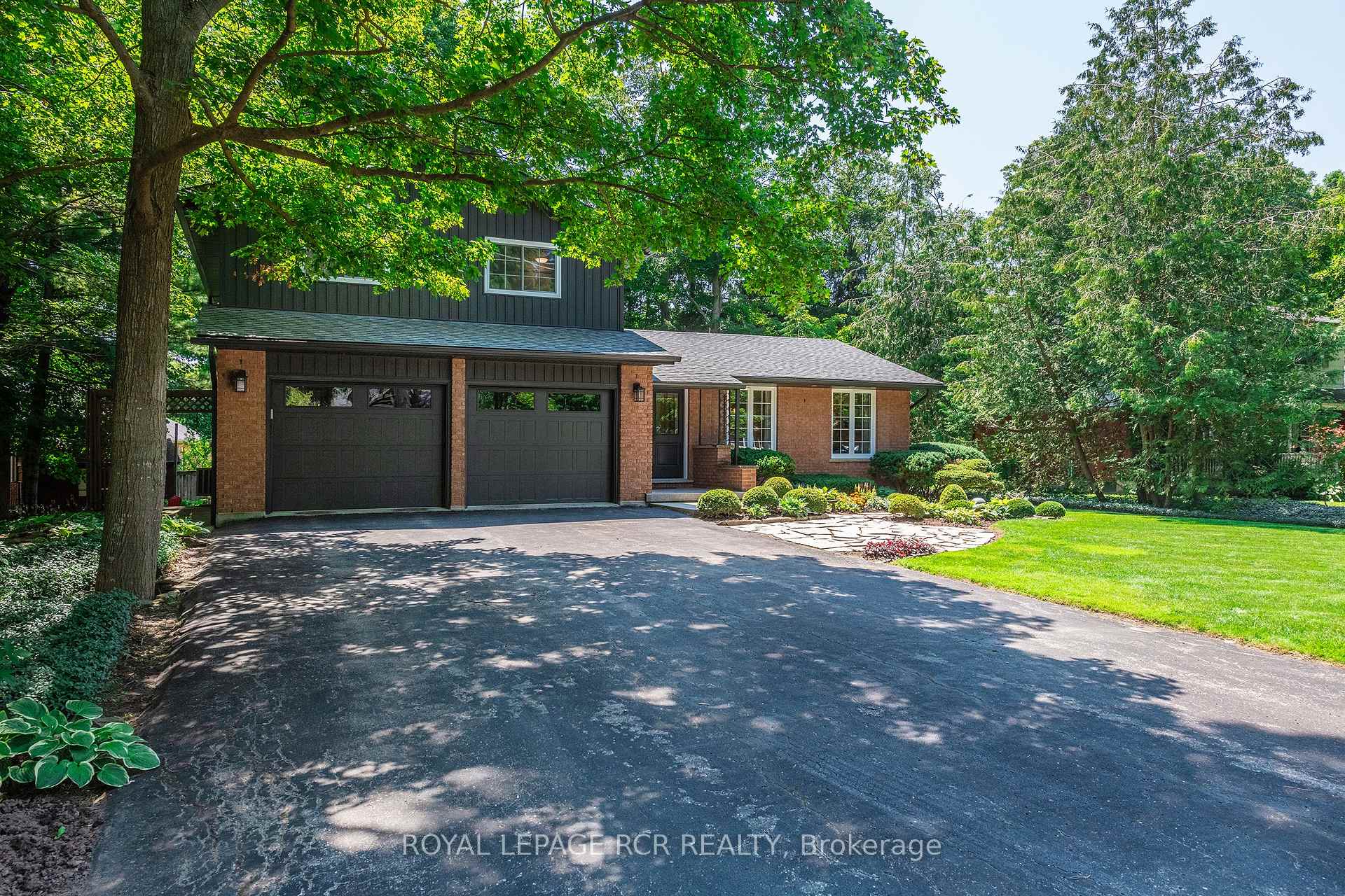 Photo 2 of 1026 Queens Bush Road, Wellesley — HOMEH